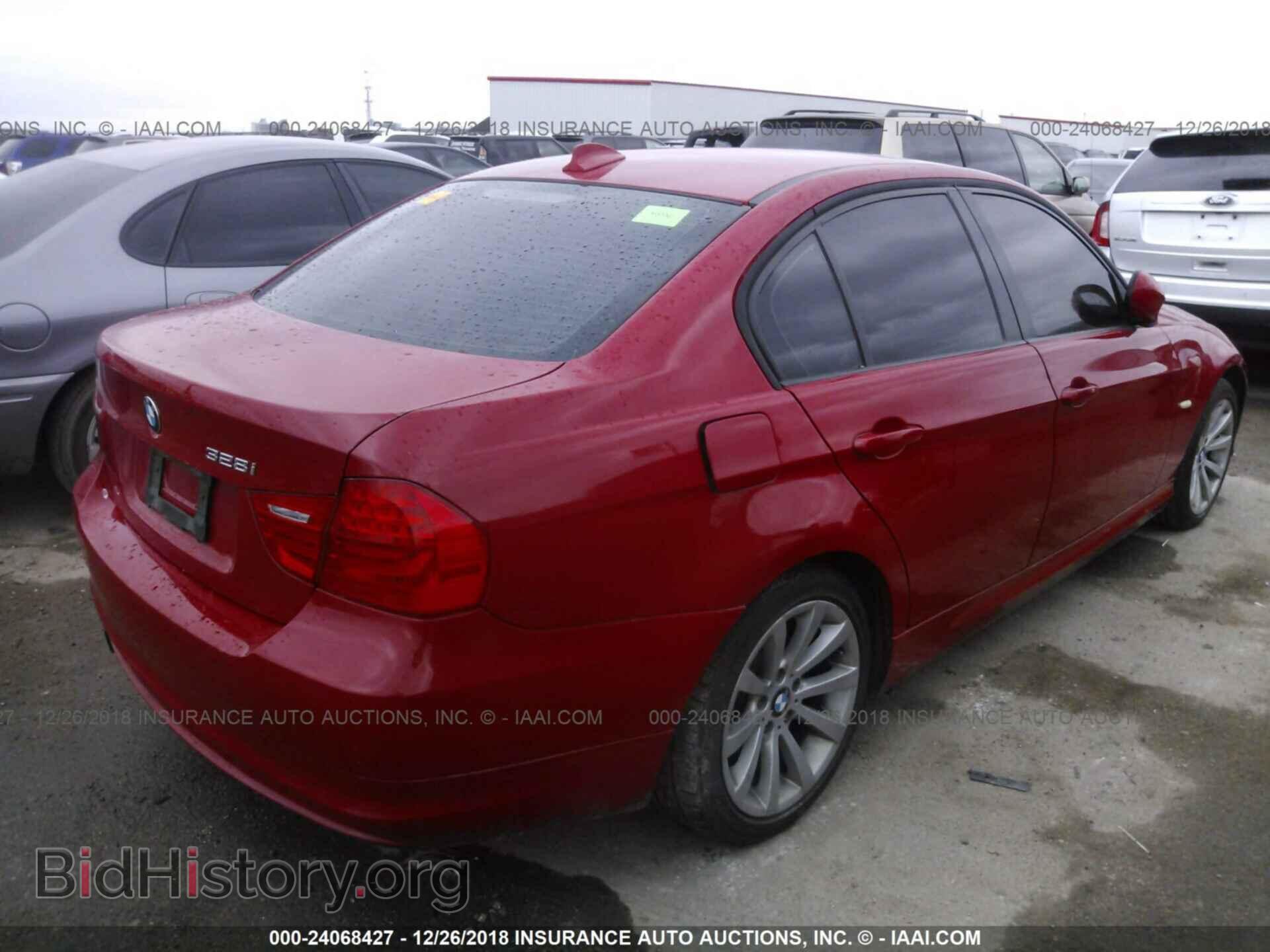 2011 BMW 328 - VIN: WBAPH7C52BE679036 - Фото 4