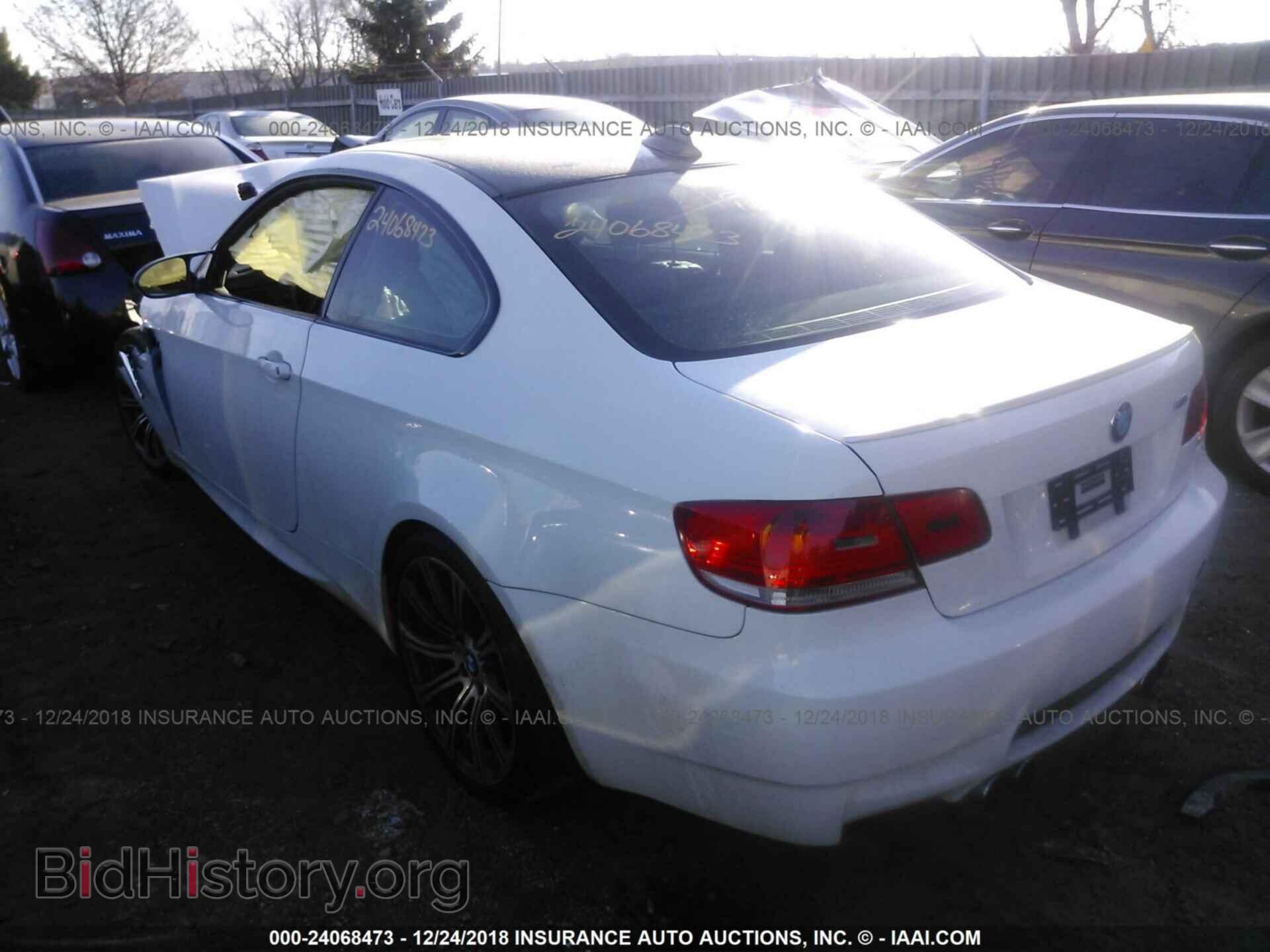 2008 BMW M3 - VIN: WBSWD93518PY40746 - Фото 3