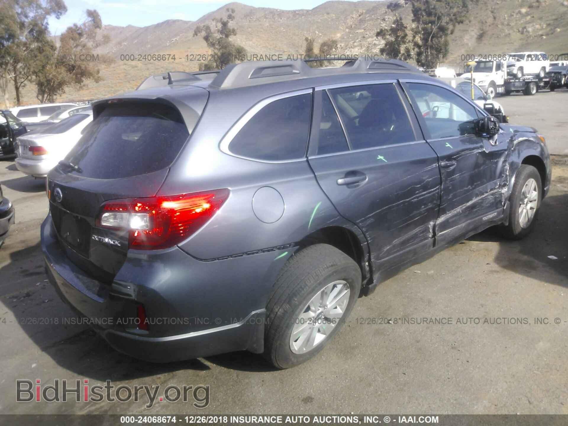 2016 SUBARU OUTBACK - VIN: 4S4BSAHC2G3221563 - Фото 4