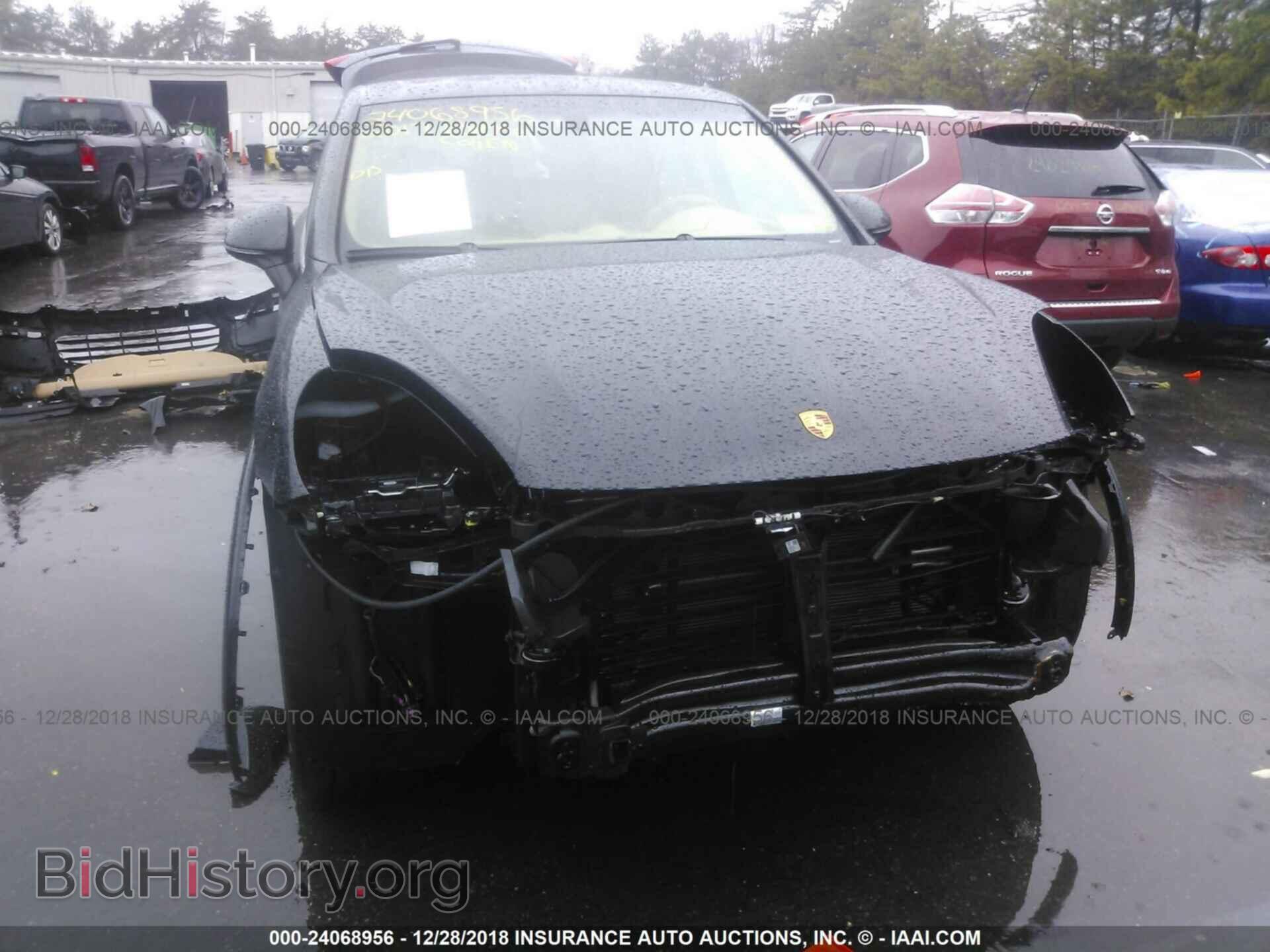 2017 PORSCHE CAYENNE - VIN: WP1AA2A22HKA80607 - Фото 6