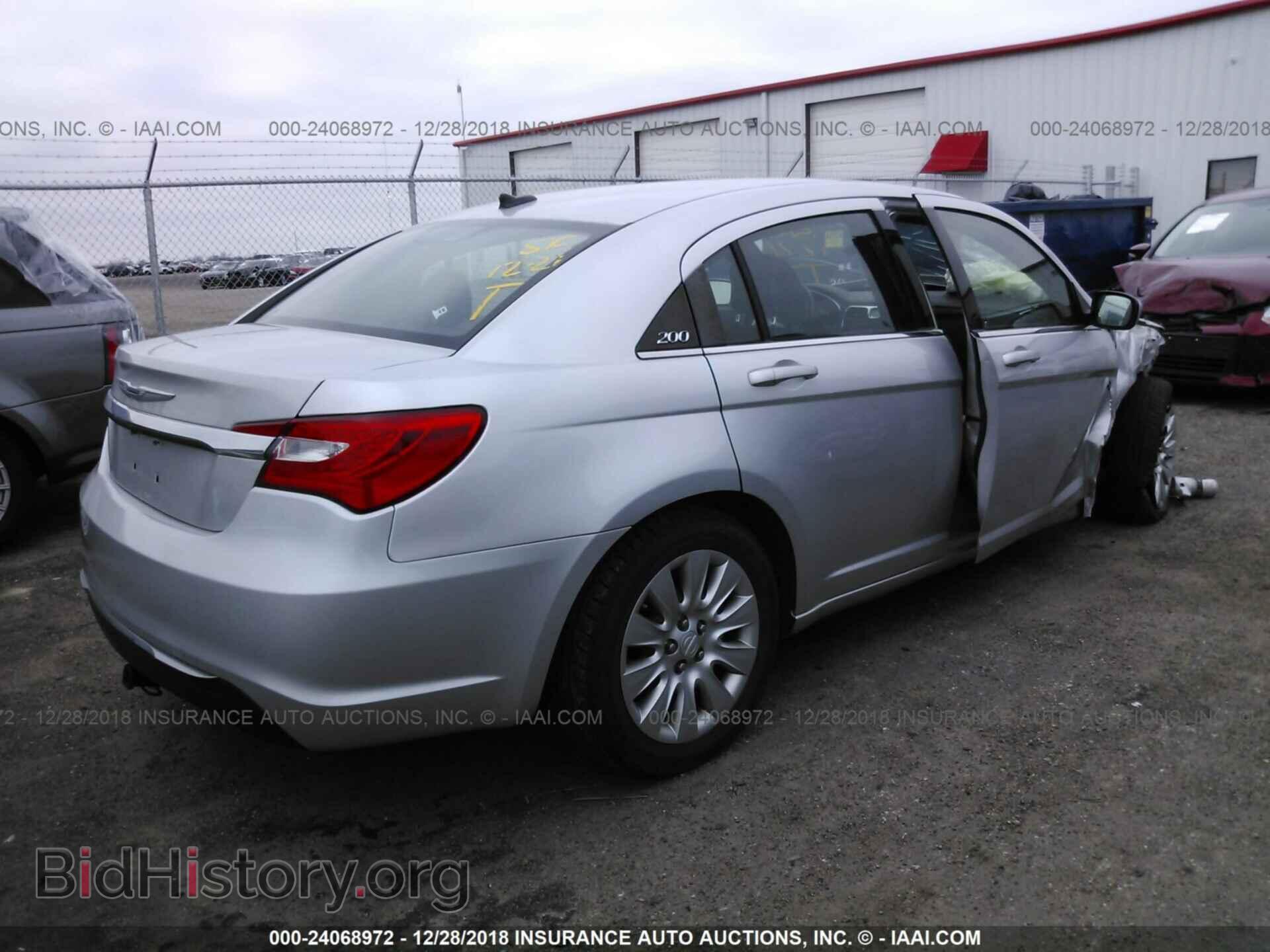2012 CHRYSLER 200 - VIN: 1C3CCBAB4CN296068 - Фото 4