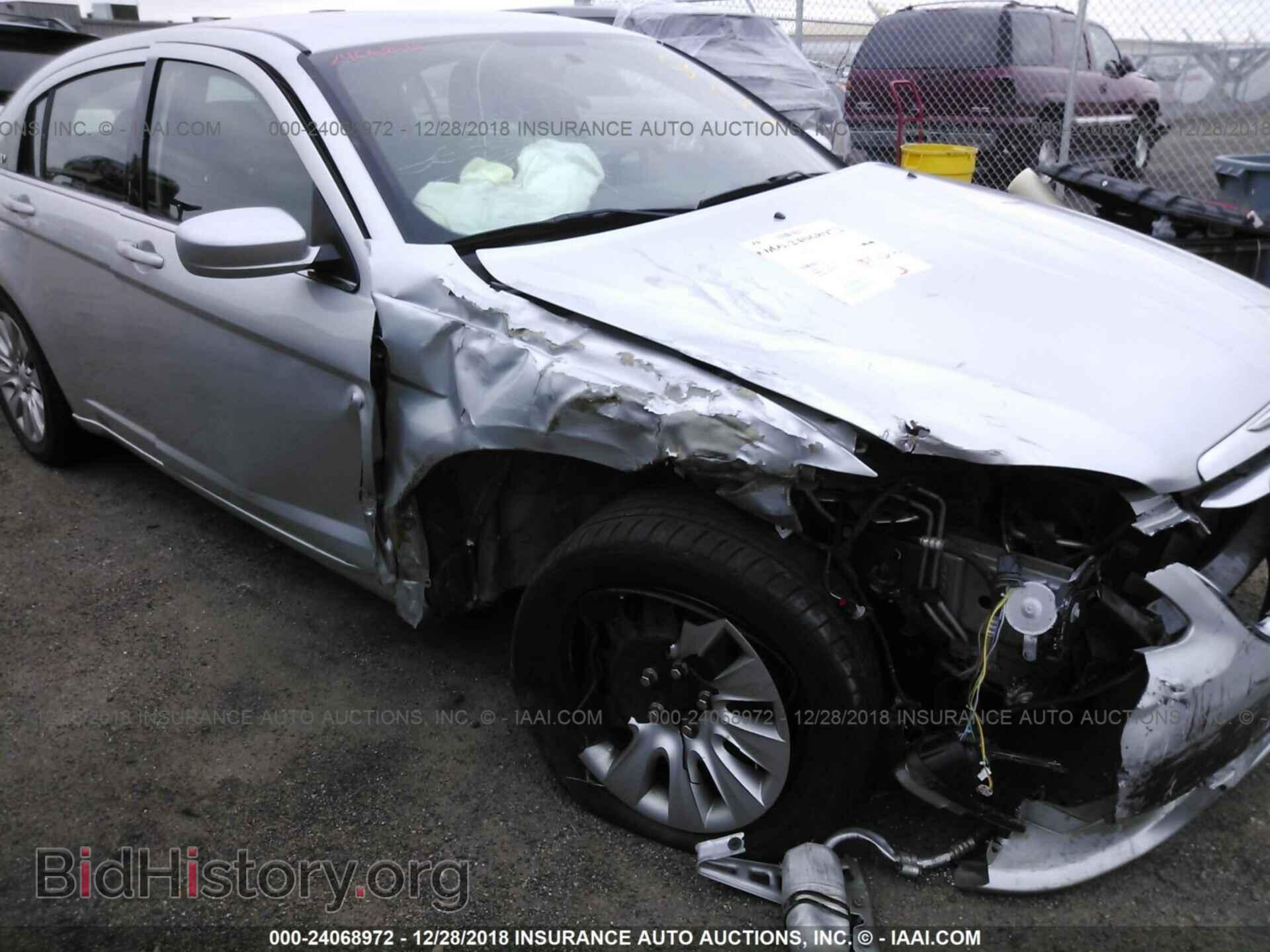 2012 CHRYSLER 200 - VIN: 1C3CCBAB4CN296068 - Фото 6
