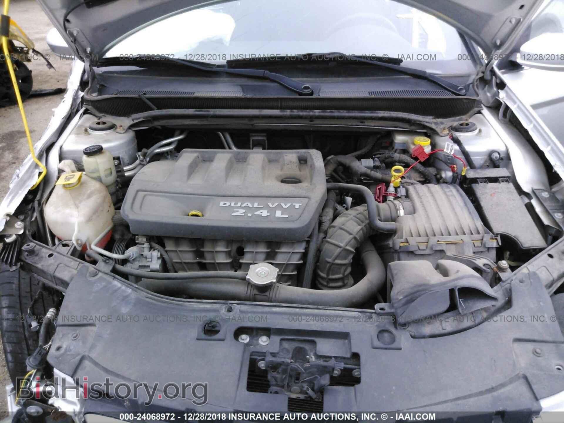 2012 CHRYSLER 200 - VIN: 1C3CCBAB4CN296068 - Фото 10