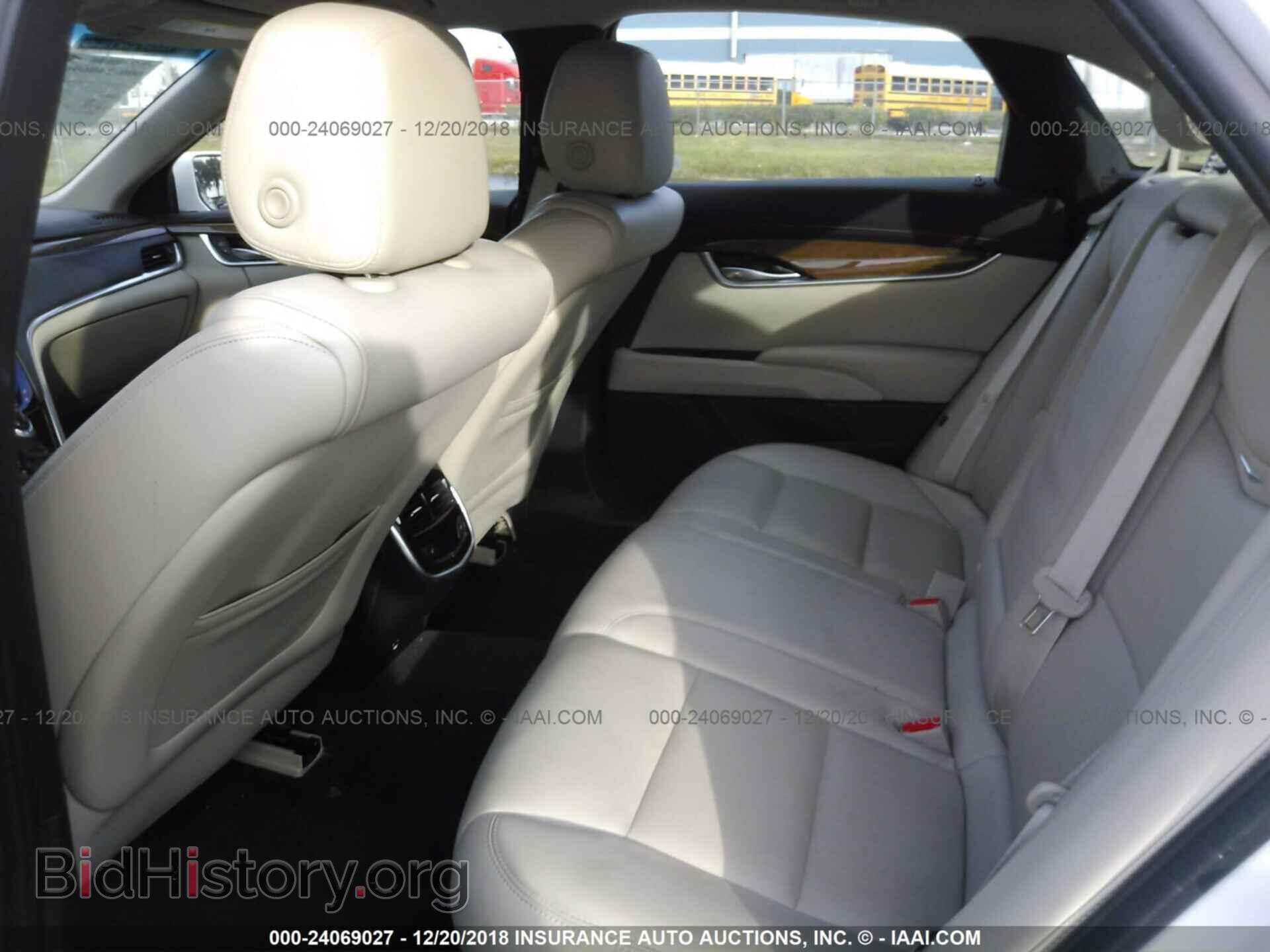 2018 Cadillac Xts - VIN: 2G61M5S39J9142175 - Фото 8