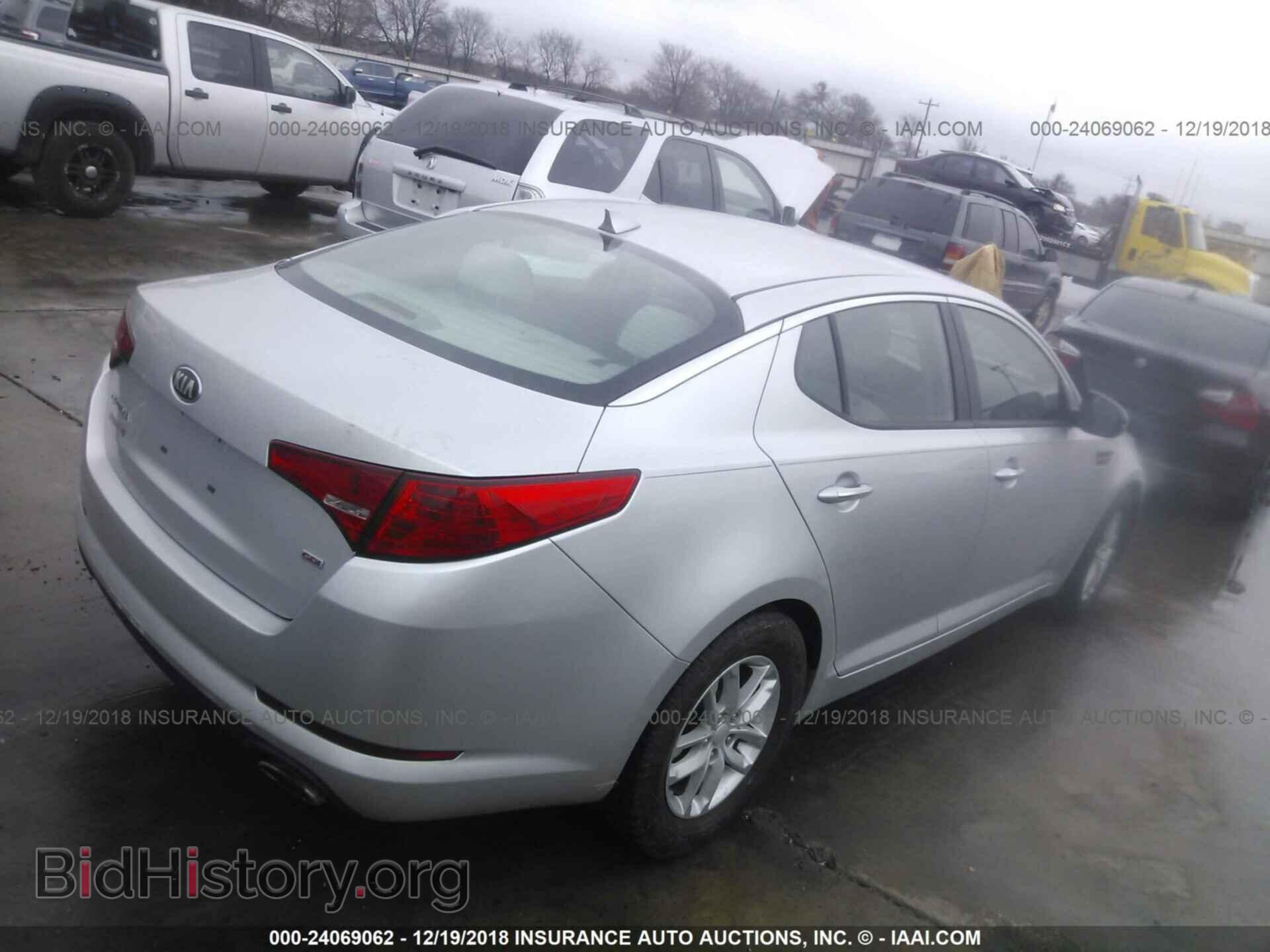2013 Kia Optima - VIN: KNAGM4A73D5351352 - Фото 4