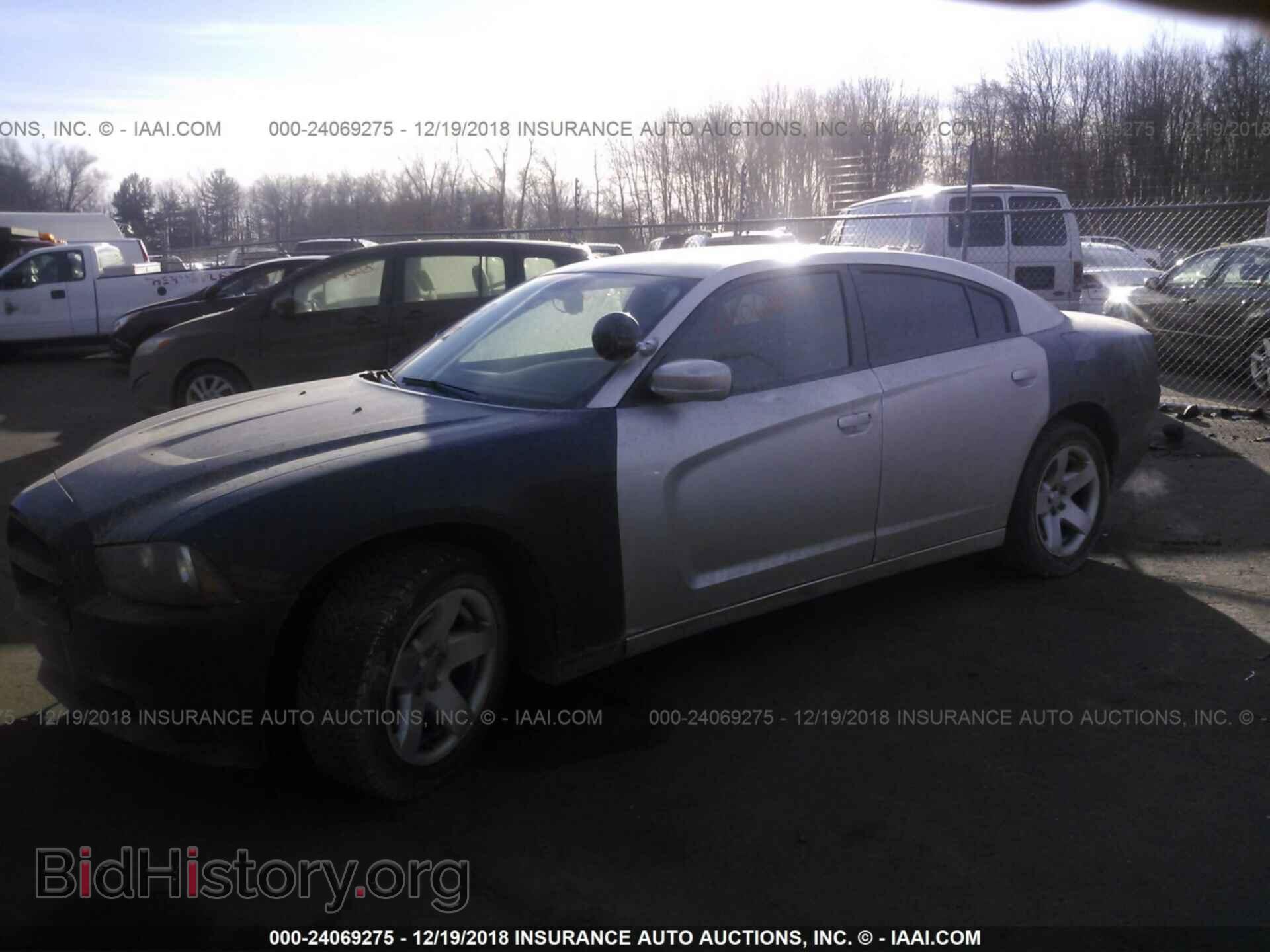 2012 Dodge Charger - VIN: 2C3CDXAG0CH222421 - Фото 2