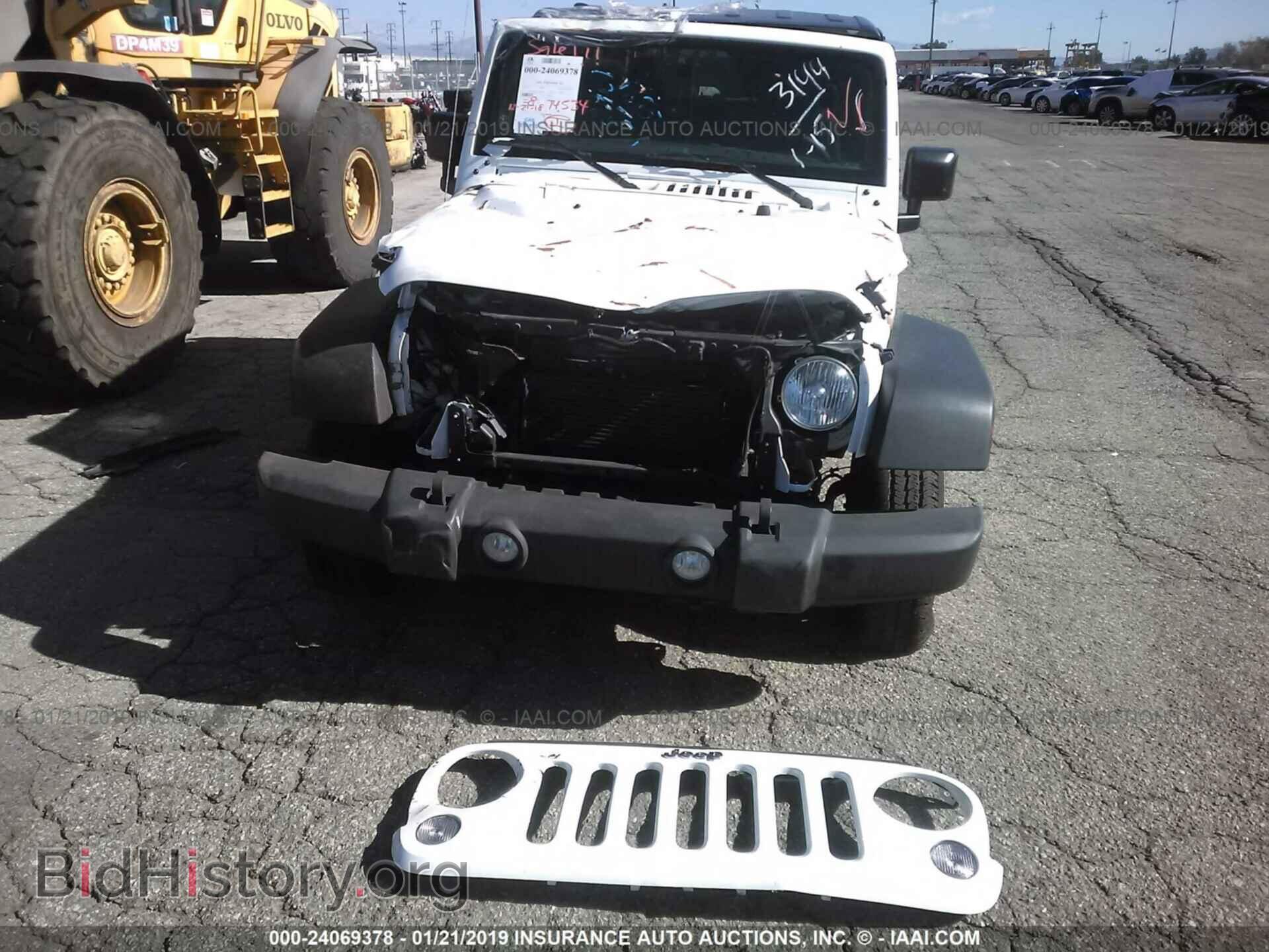 2016 Jeep Wrangler - VIN: 1C4AJWAGXGL190608 - Фото 6