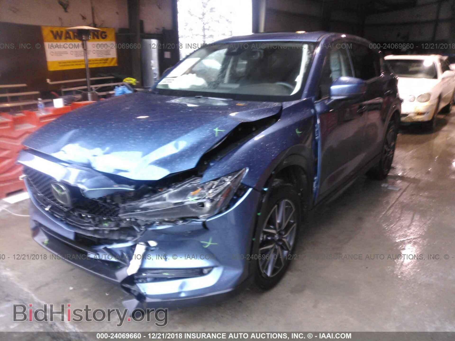 2018 Mazda Cx-5 - VIN: JM3KFADM9J0328620 - Фото 2