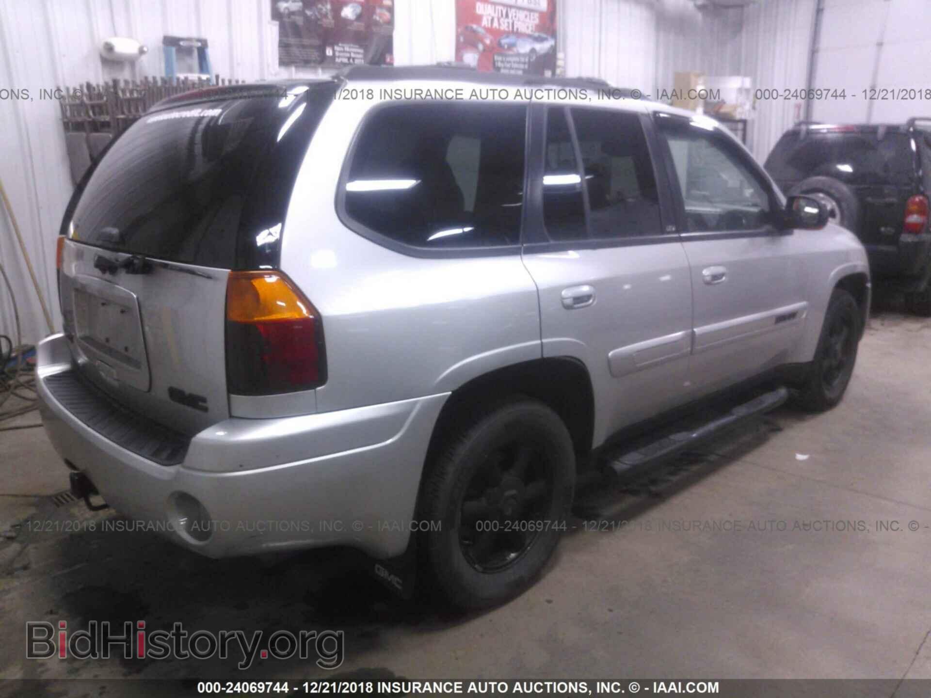 2004 GMC ENVOY - VIN: 1GKDT13S142427875 - Photo 4