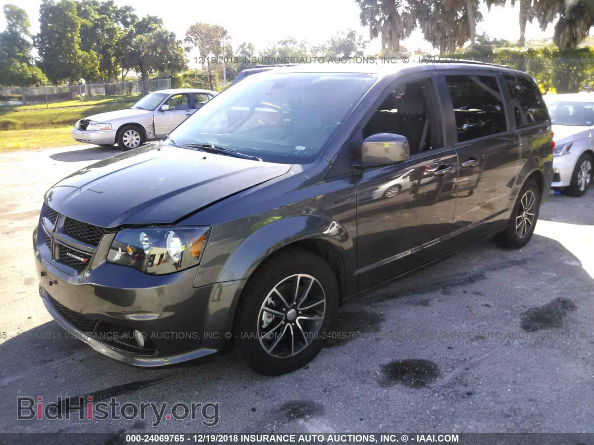 2018 Dodge Grand caravan - VIN: 2C4RDGEG8JR346203 - Фото 2