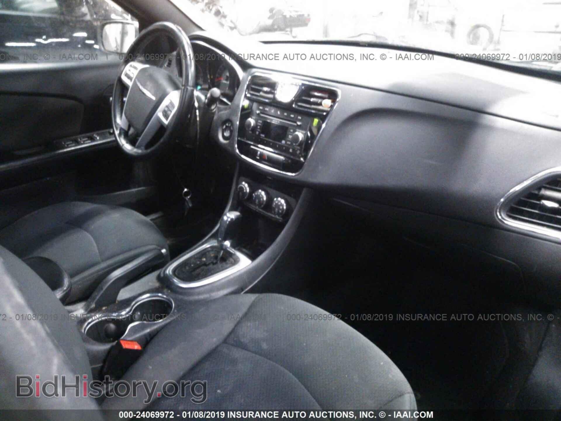 2011 CHRYSLER 200 - VIN: 1C3BC1FB5BN565952 - Фото 5