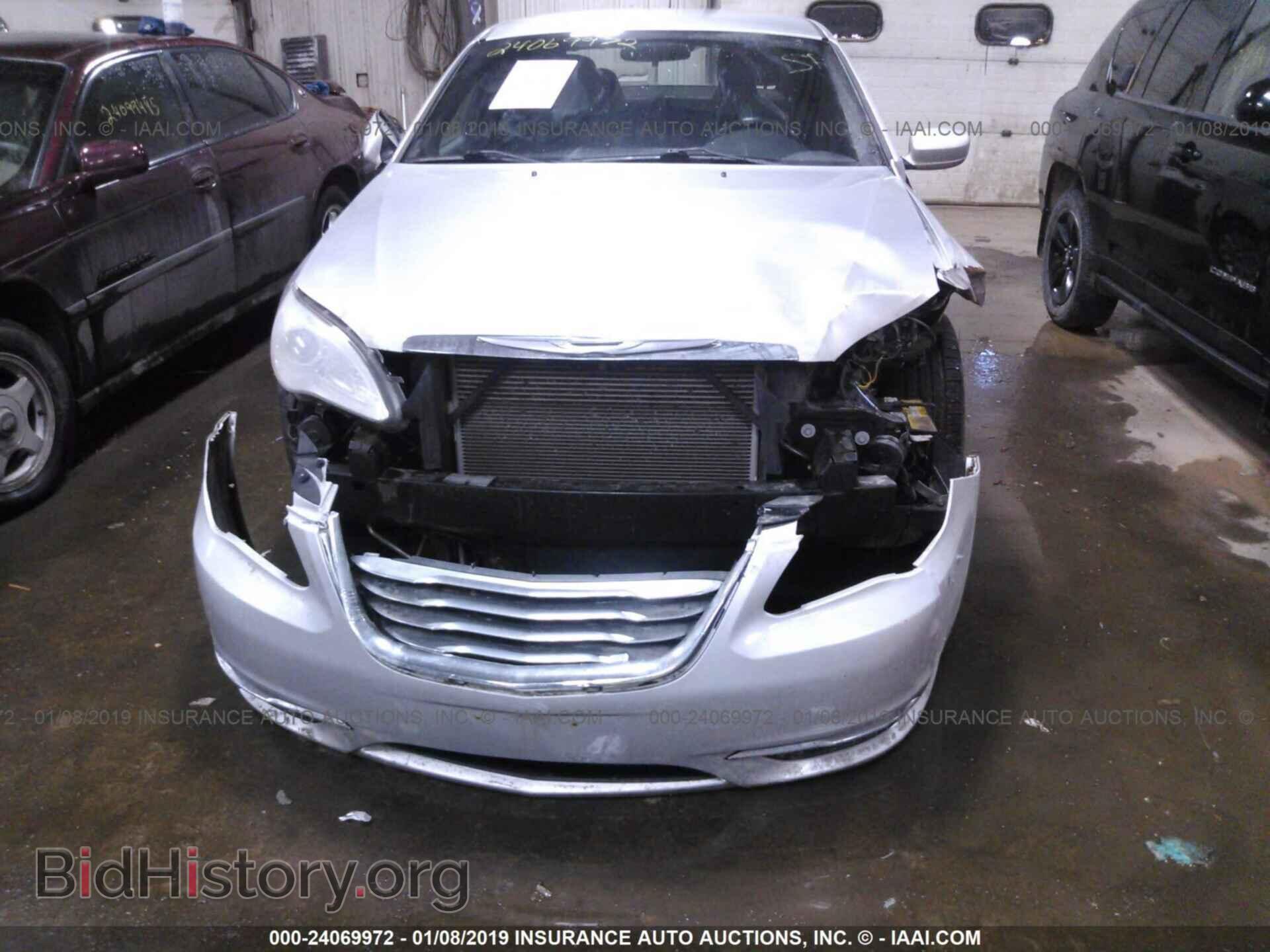 2011 CHRYSLER 200 - VIN: 1C3BC1FB5BN565952 - Фото 6