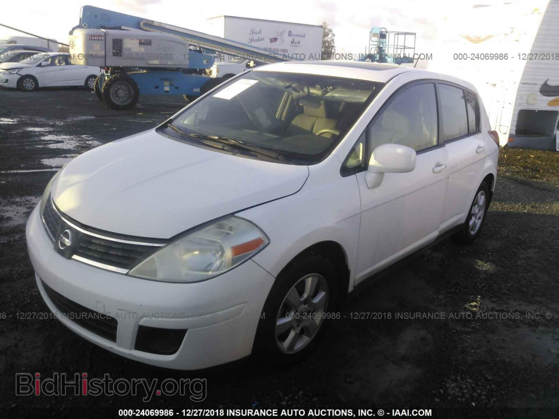 2009 NISSAN VERSA - VIN: 3N1BC13E99L404270 - Фото 2