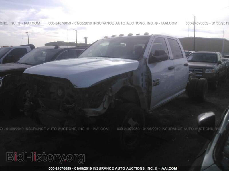 2014 RAM 3500 (VIN 3C7WRTCL3EG125507) — фото 2 из 10