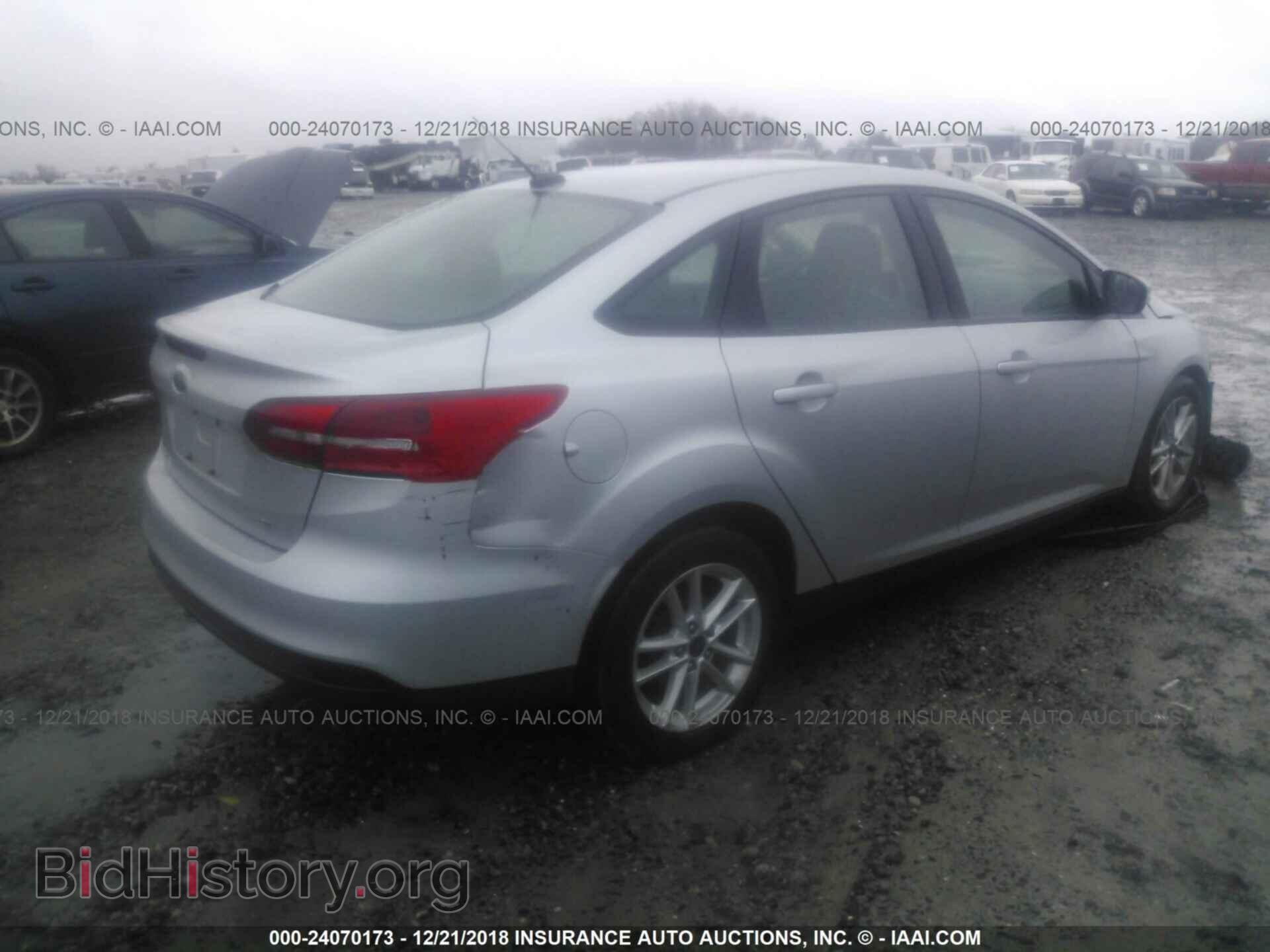 2016 FORD FOCUS - VIN: 1FADP3F23GL290403 - Photo 4