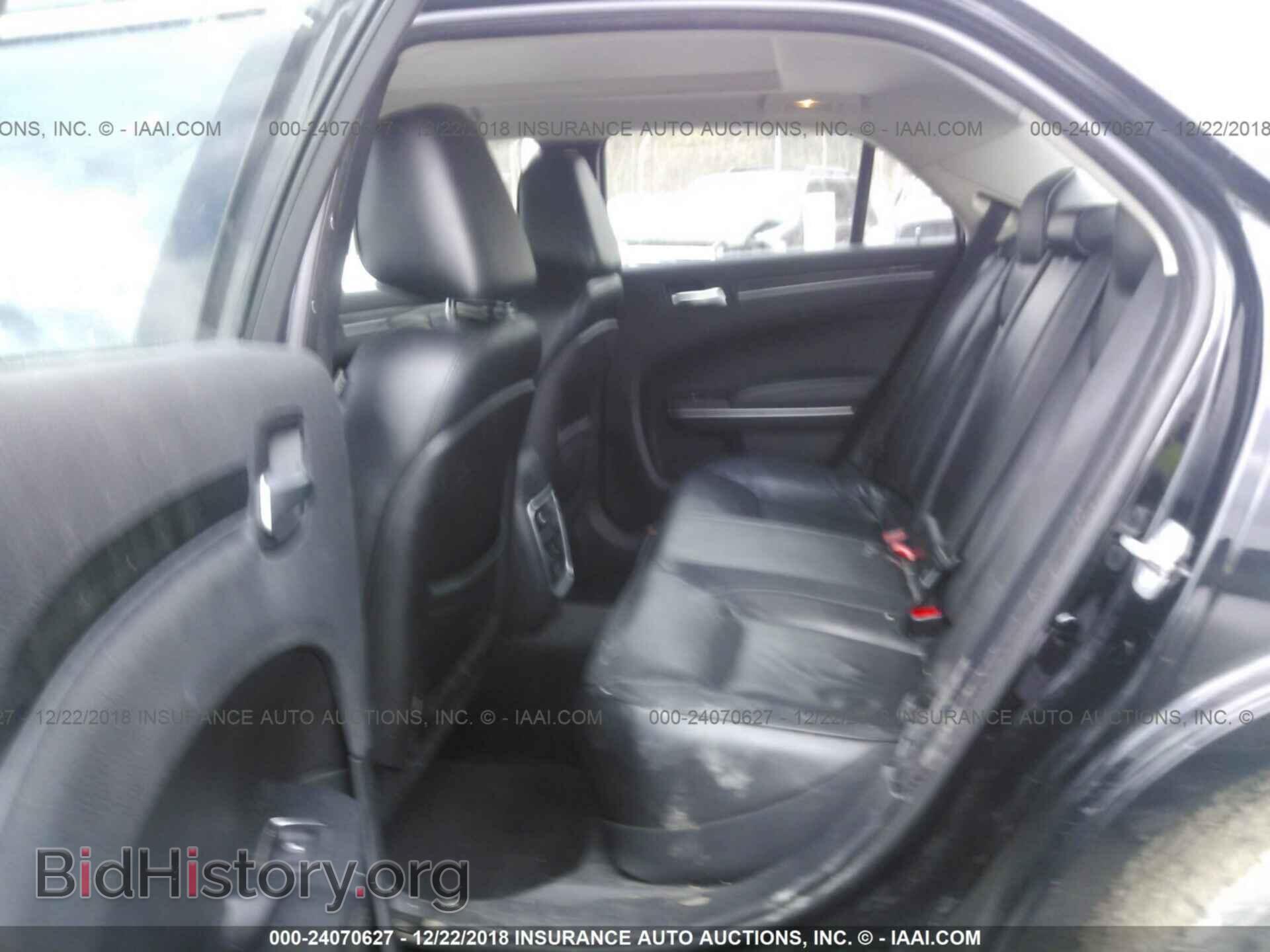 2016 CHRYSLER 300C - VIN: 2C3CCAKG8GH192329 - Фото 8