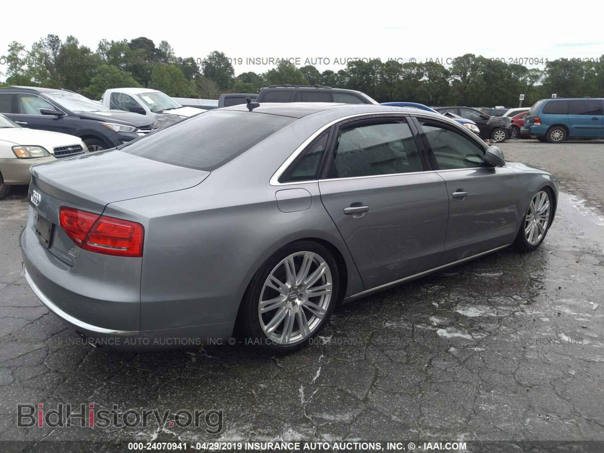 2011 AUDI A8 - VIN: WAURVAFD1BN013836 - Фото 4