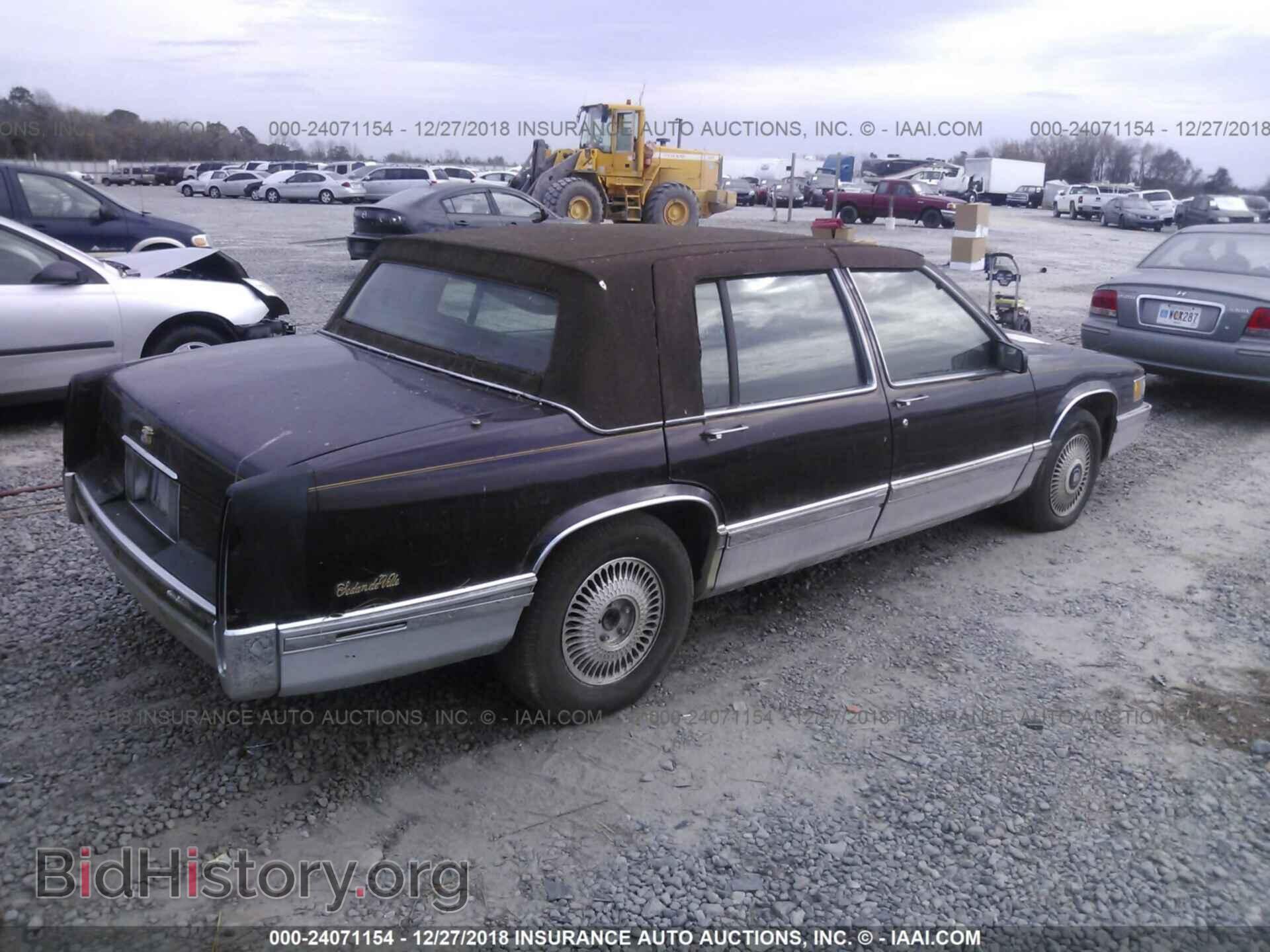 1993 CADILLAC DEVILLE - VIN: 1G6CD53B8P4298234 - Photo 4