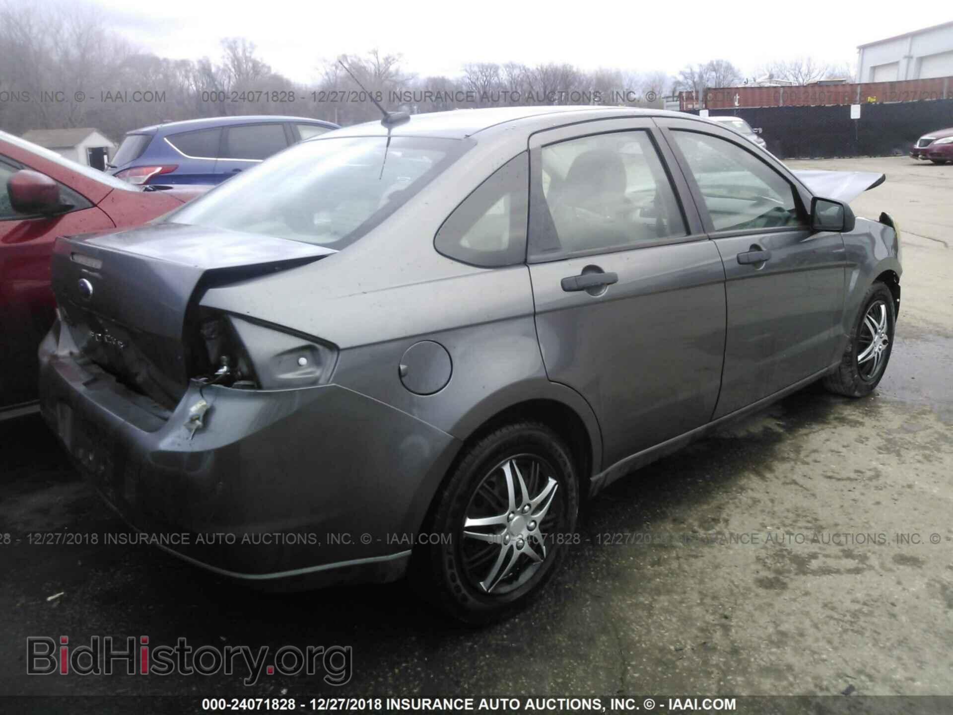2010 FORD FOCUS - VIN: 1FAHP3EN8AW134280 - Фото 4