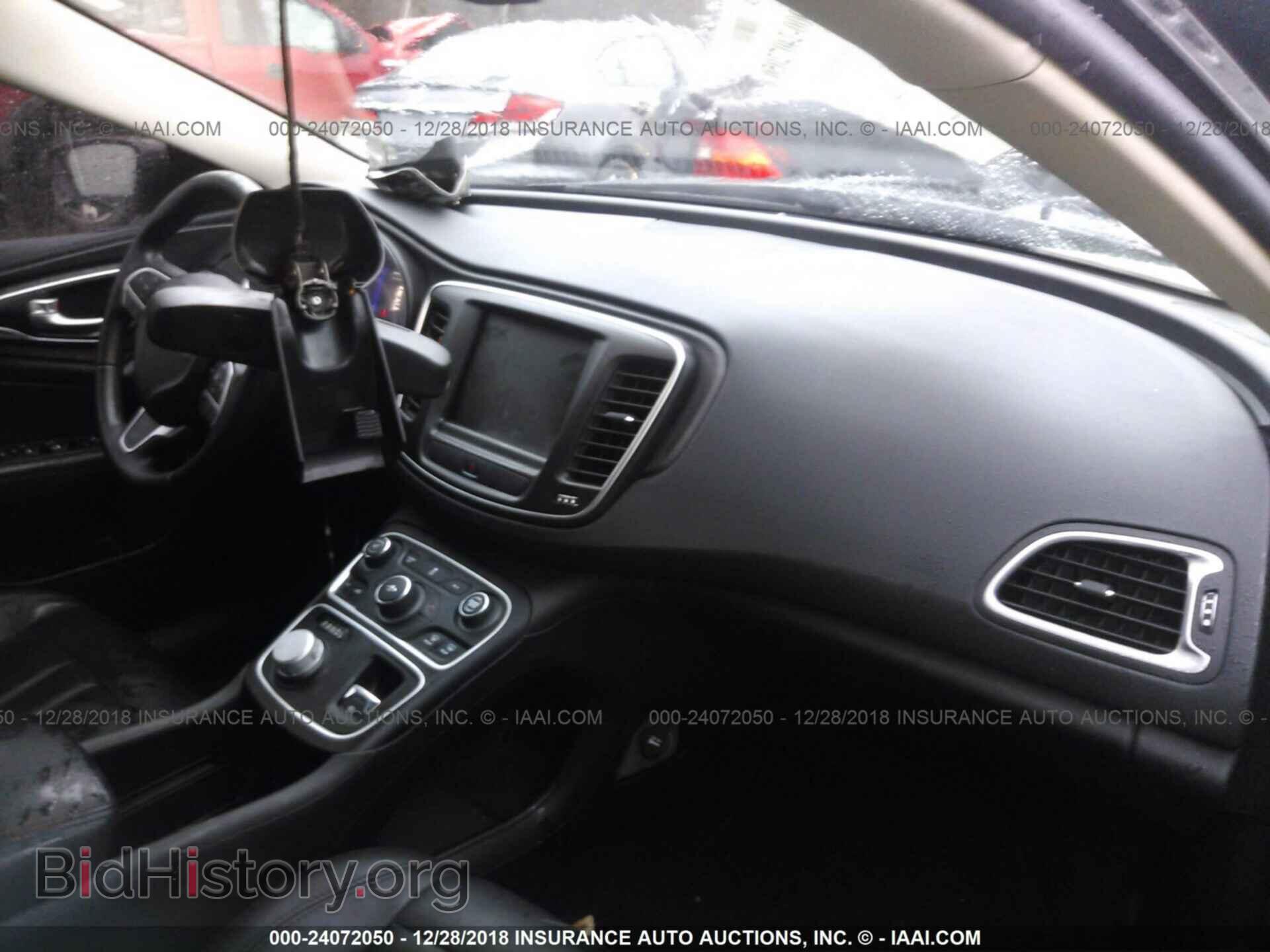 2016 CHRYSLER 200 - VIN: 1C3CCCAB0GN188347 - Photo 5