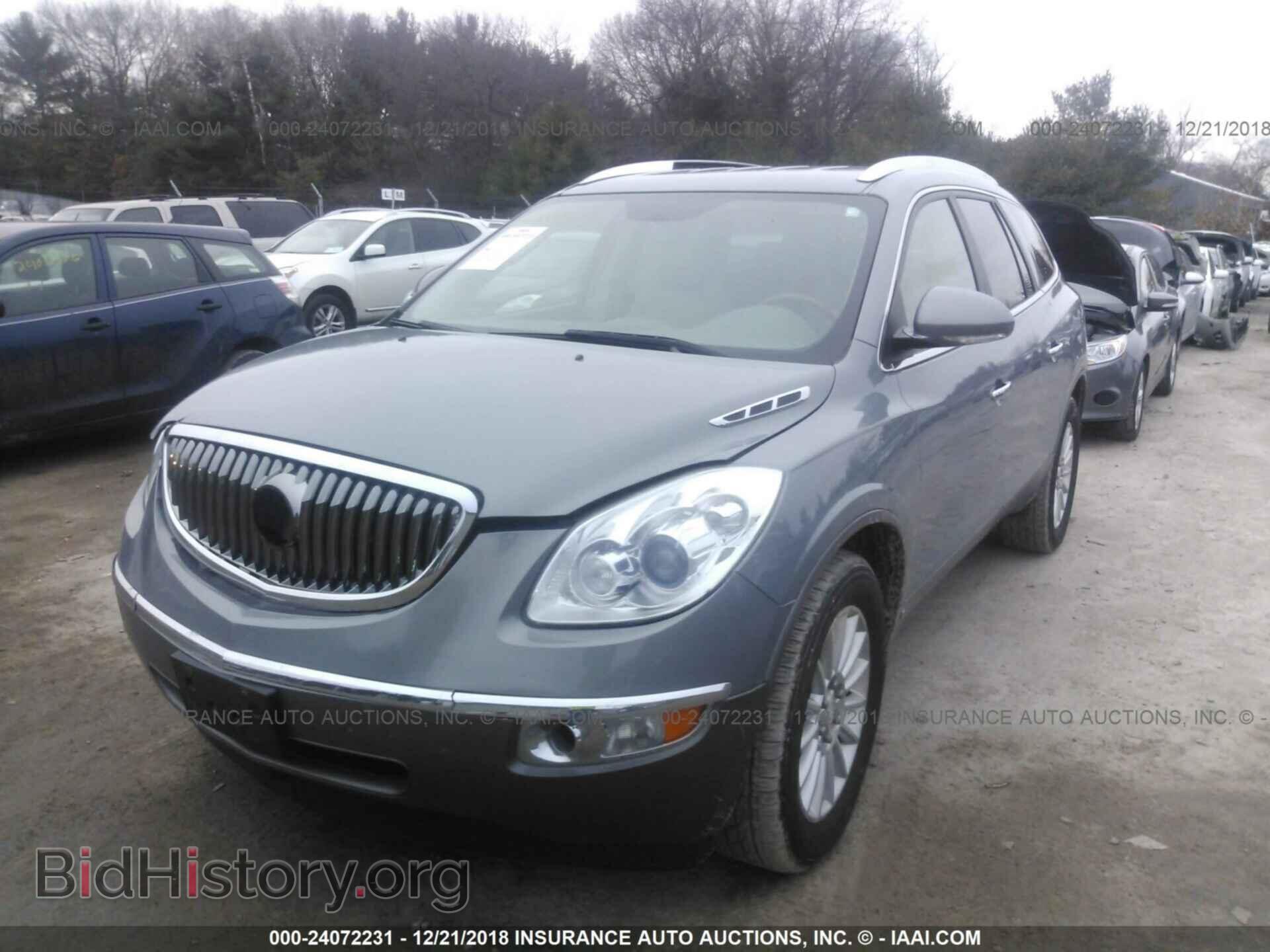 2008 BUICK ENCLAVE - VIN: 5GAEV23718J261334 - Фото 2