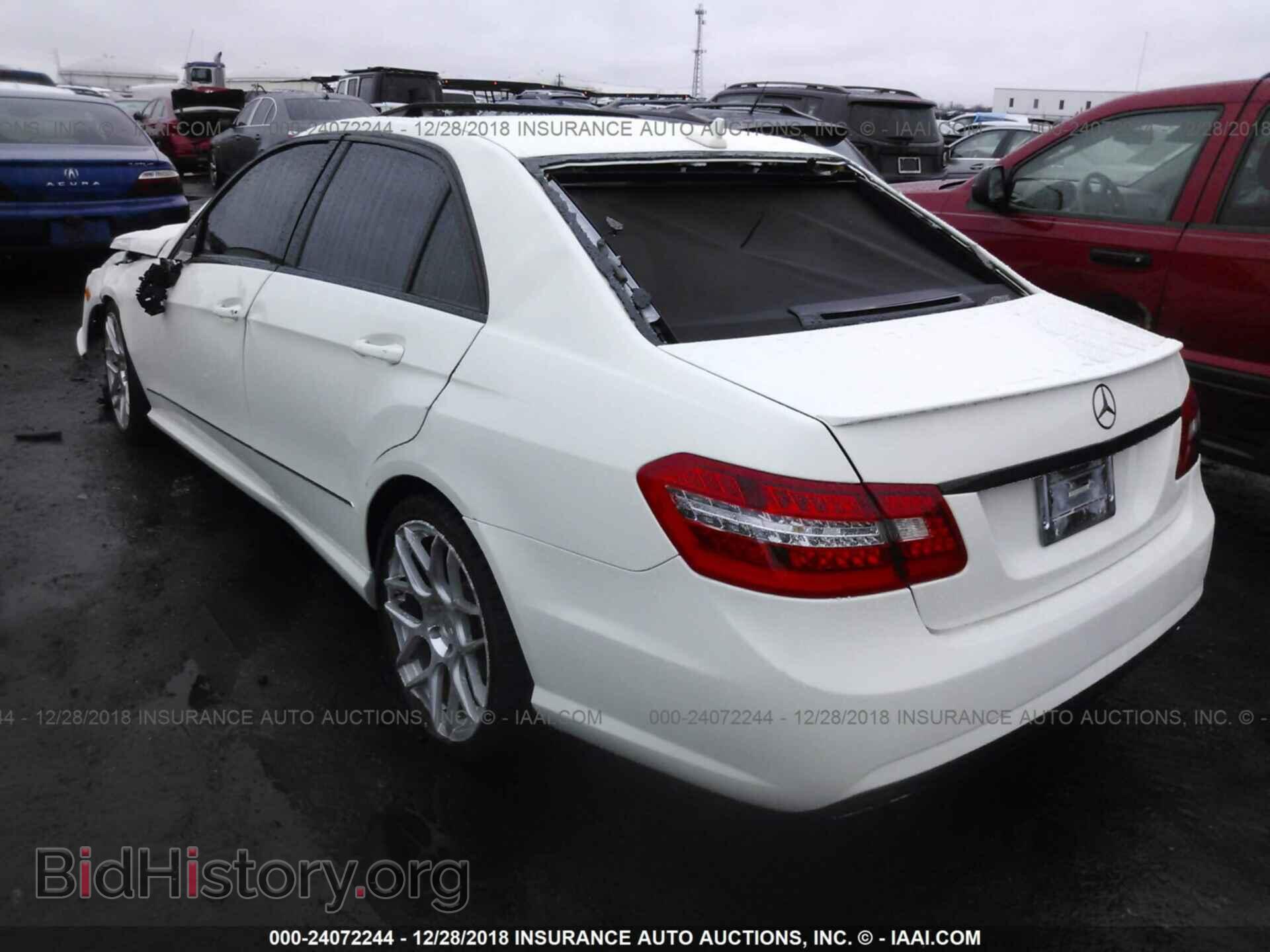 2011 MERCEDES-BENZ E - VIN: WDDHF8HB2BA455621 - Фото 3