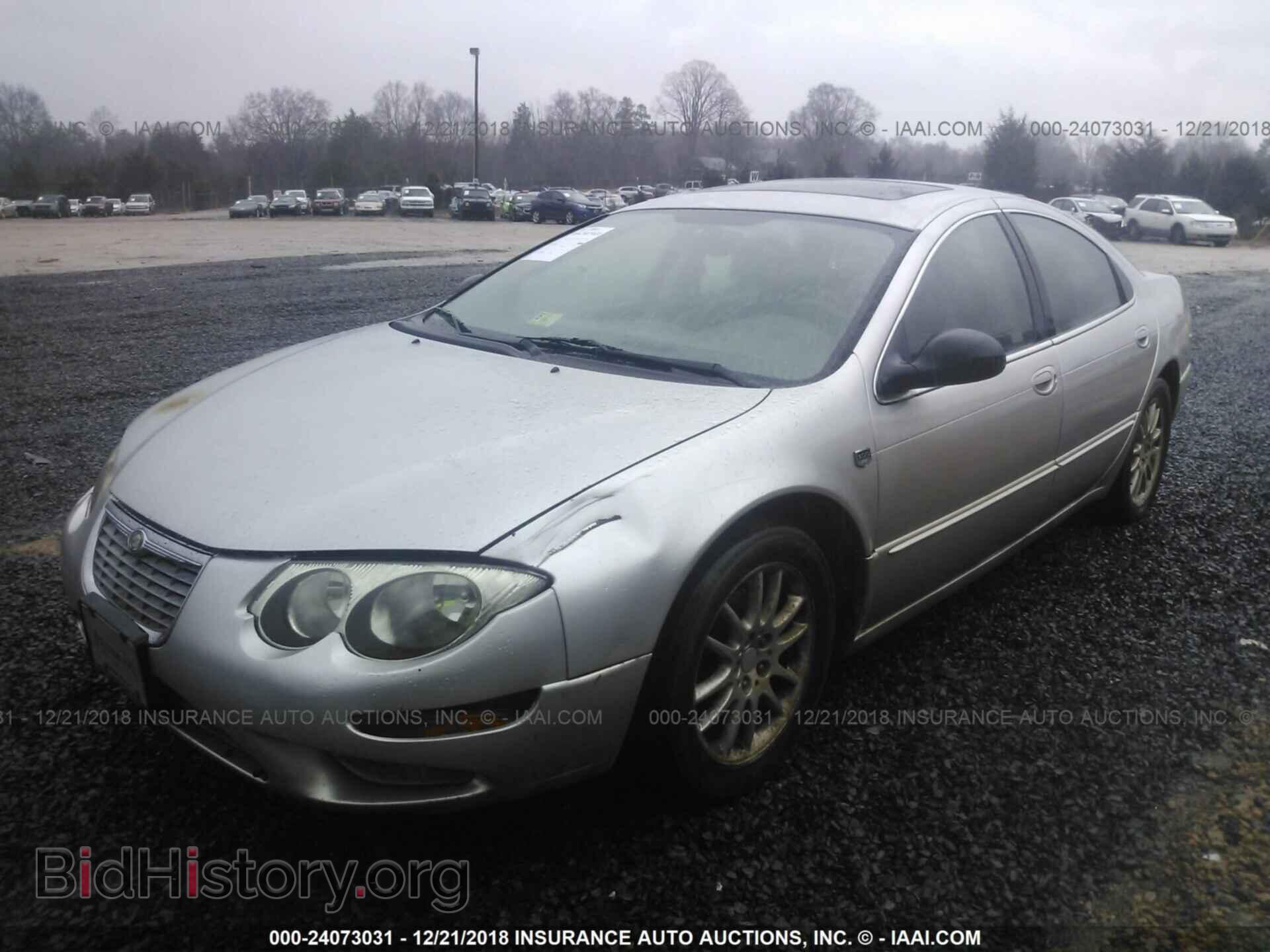 2002 CHRYSLER 300M - VIN: 2C3HE66G22H244845 - Photo 2