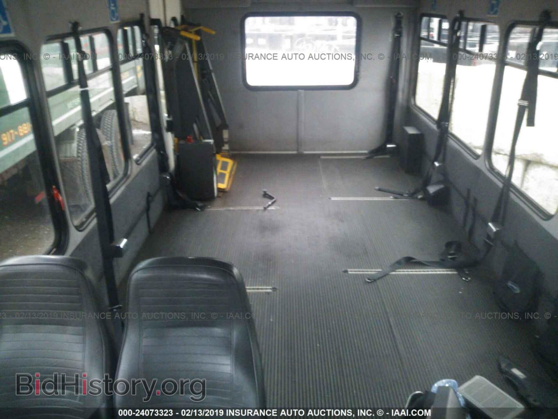 2011 FORD ECONOLINE - VIN: 1FDFE4FSXBDB10136 - Photo 7