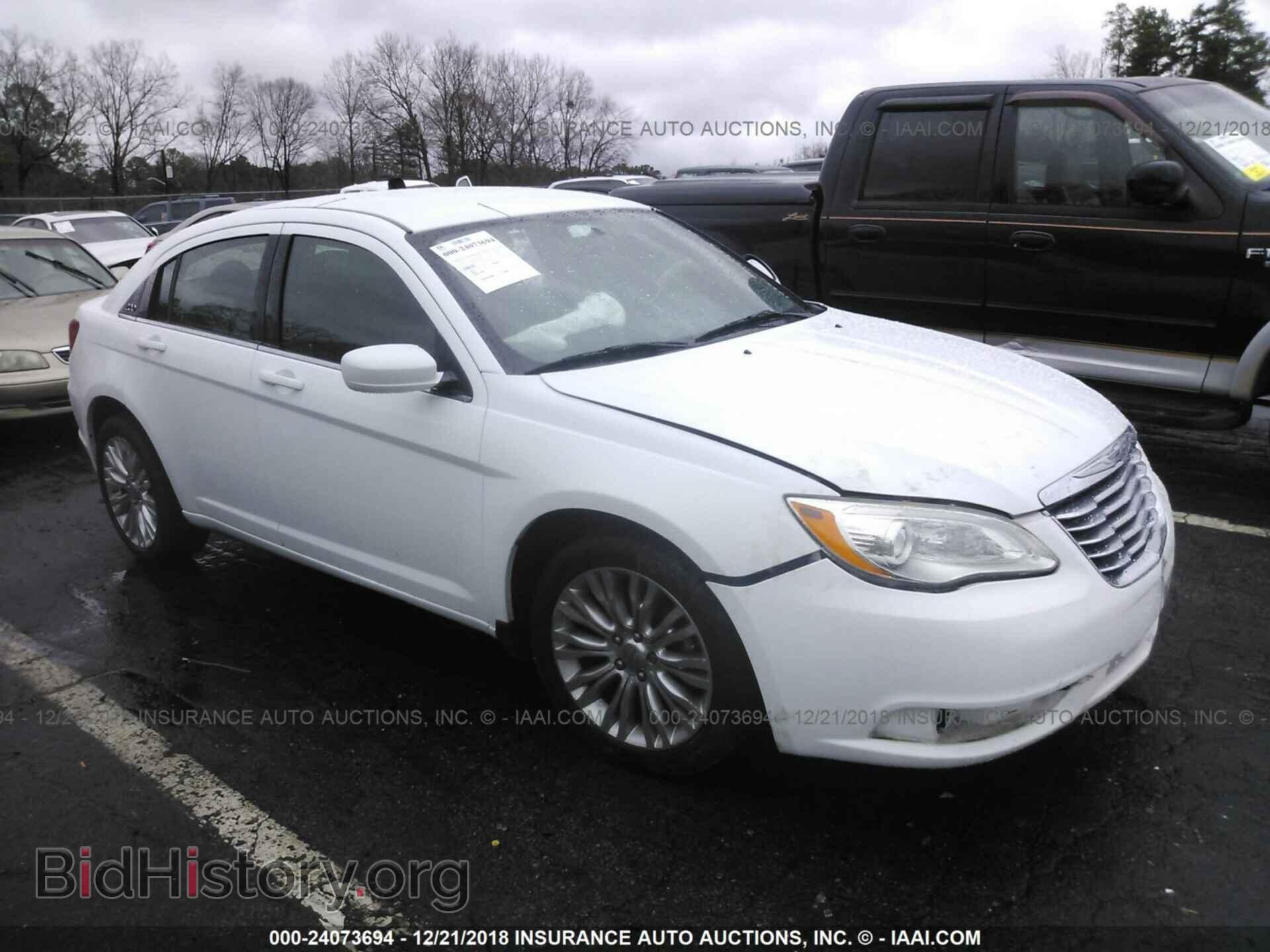 Фотография 1C3CCBAB8DN671008 - CHRYSLER 200 2013