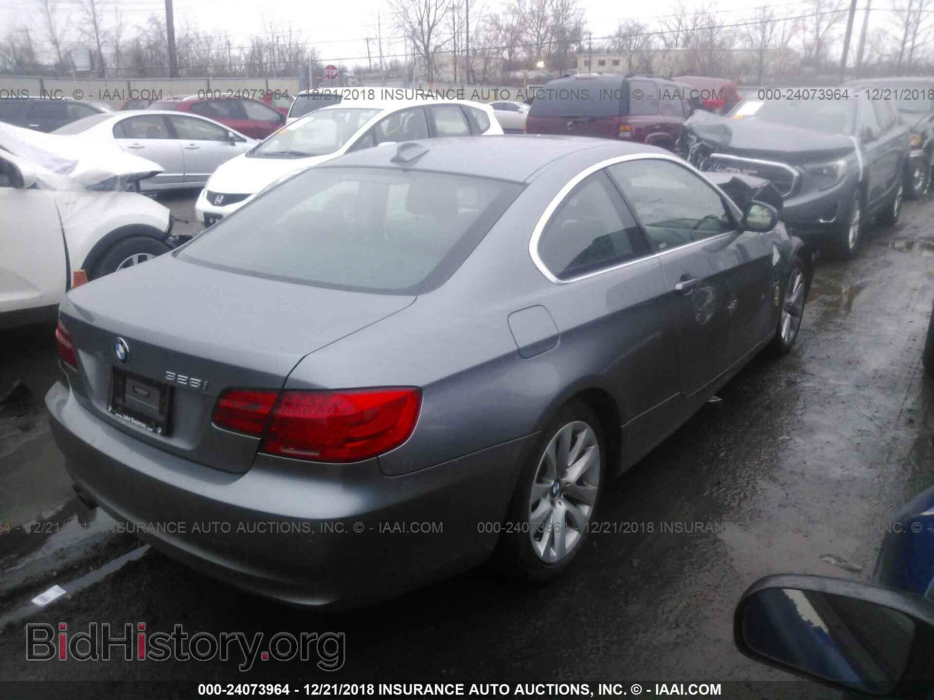 2012 BMW 328 - VIN: WBAKF3C50CE975053 - Фото 4