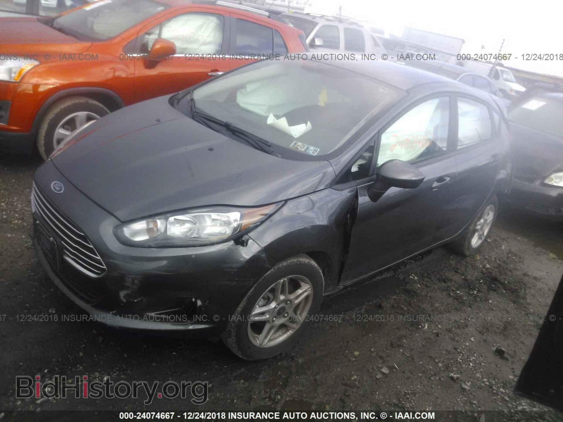 2018 FORD FIESTA - VIN: 3FADP4EJXJM100147 - Фото 2
