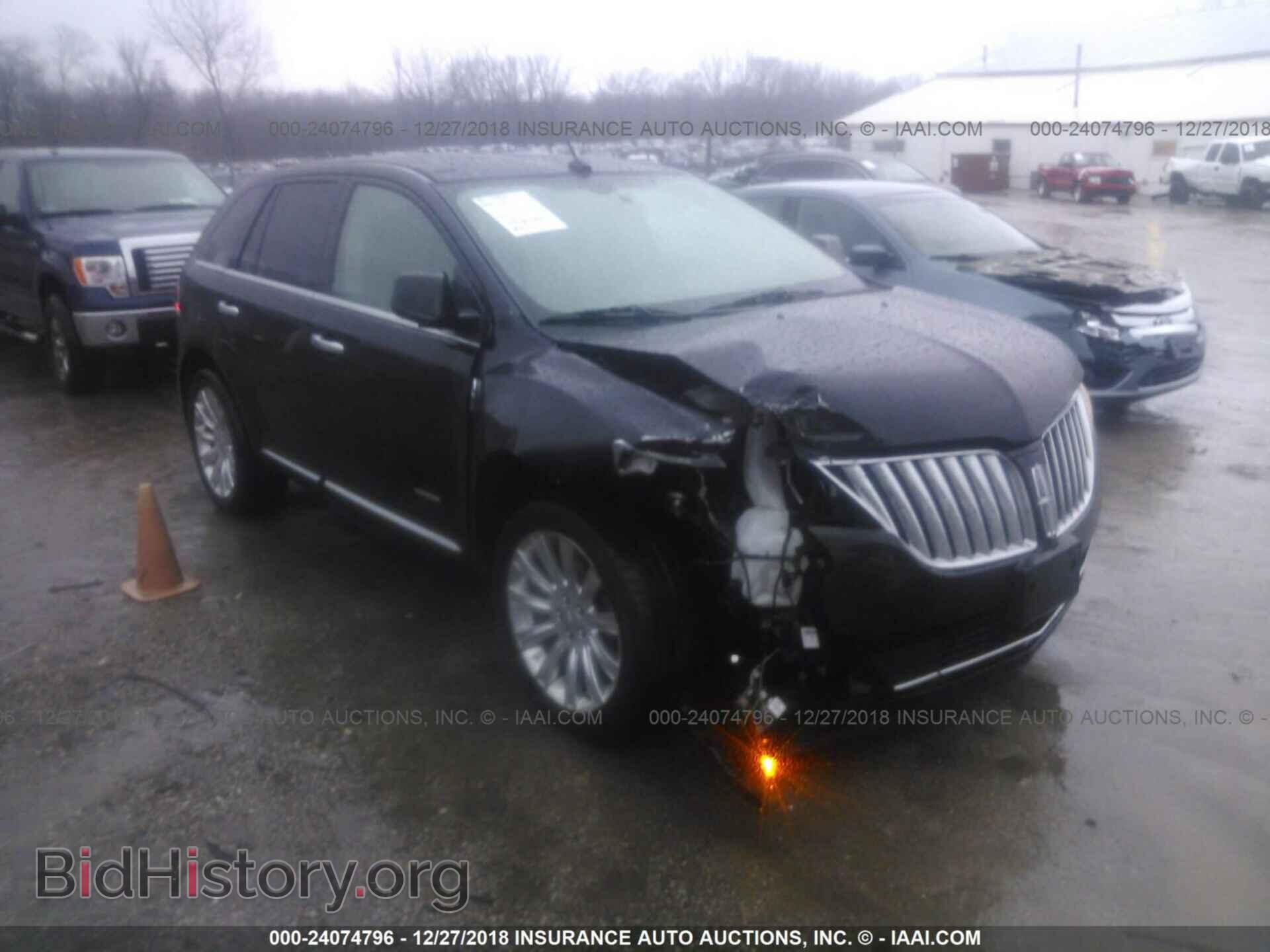 Фотография 2LMDJ8JK9BBJ14061 - LINCOLN MKX 2011