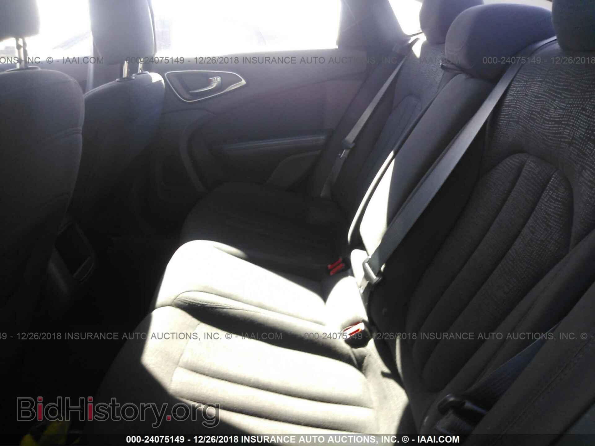 2015 CHRYSLER 200 - VIN: 1C3CCCFB2FN611274 - Photo 8
