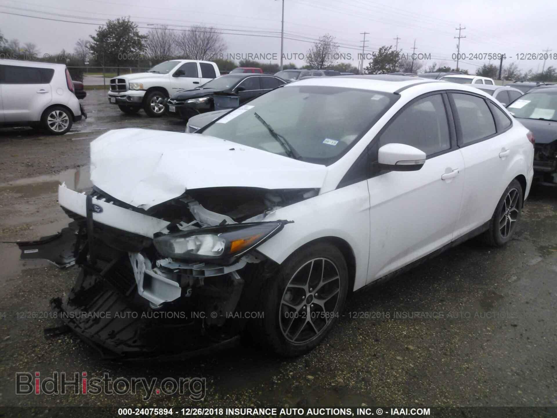 2017 FORD FOCUS - VIN: 1FADP3H22HL276880 - Фото 2