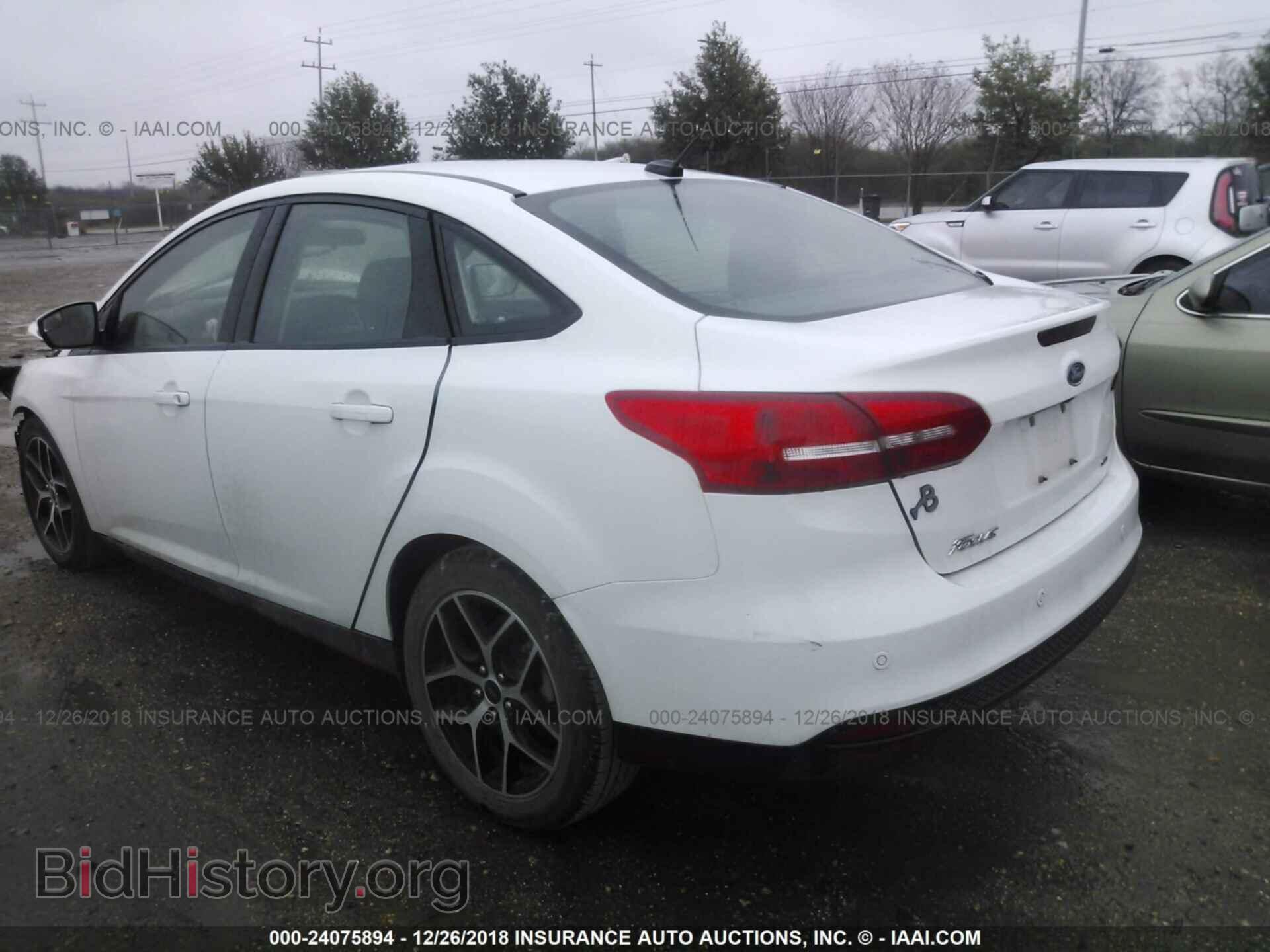 2017 FORD FOCUS - VIN: 1FADP3H22HL276880 - Фото 3
