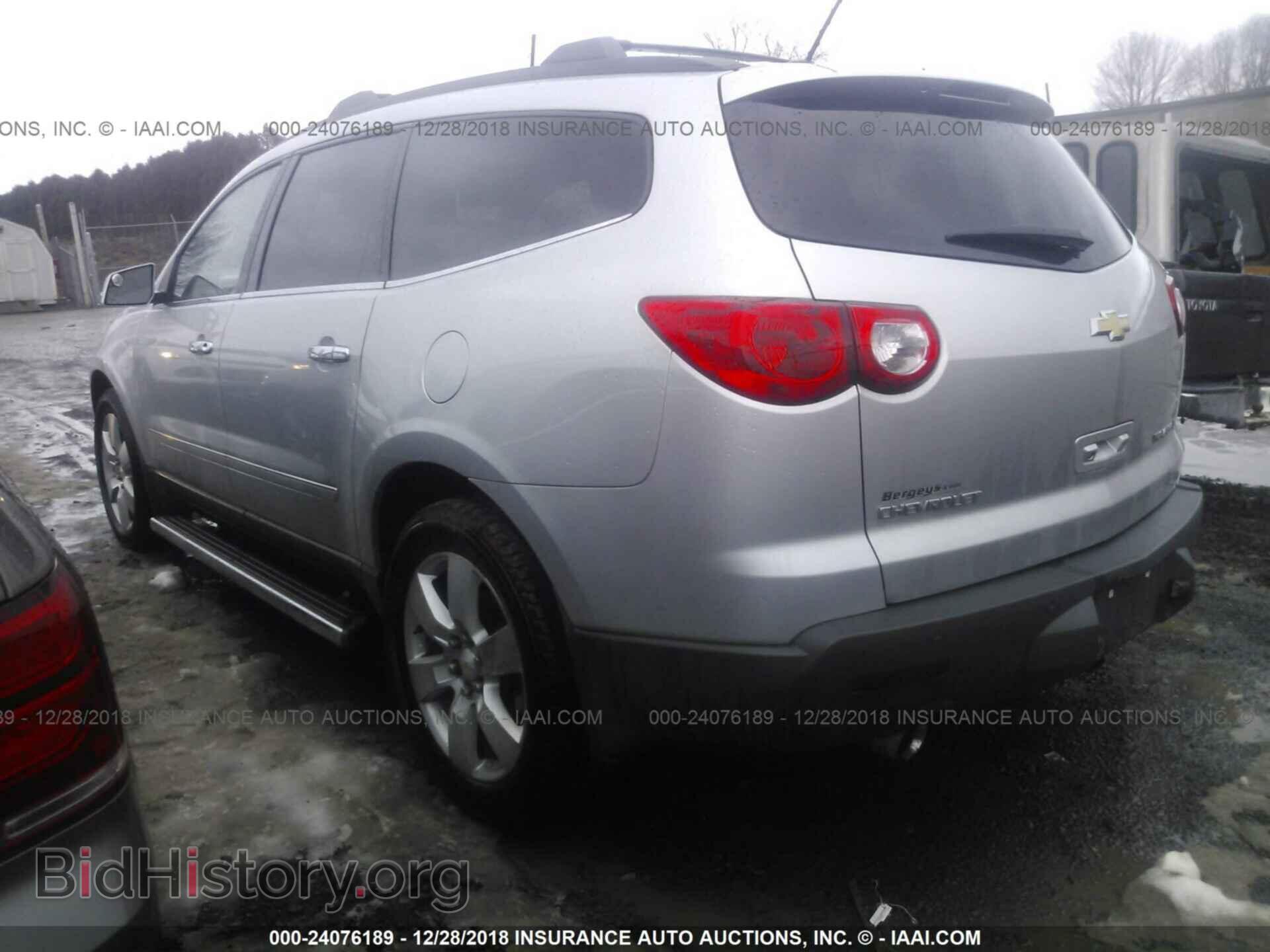 2011 CHEVROLET TRAVERSE - VIN: 1GNKRLED7BJ263652 - Фото 3