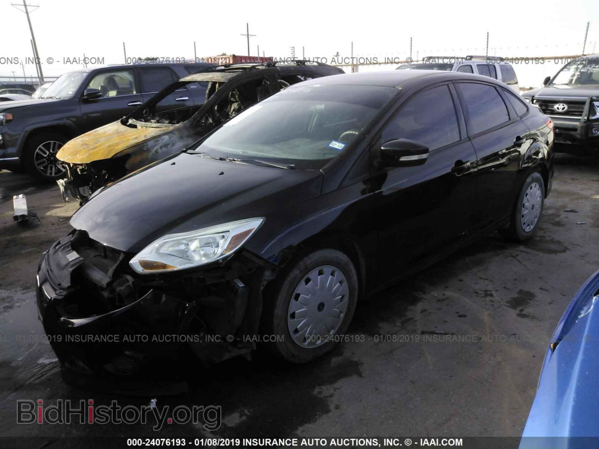 2013 FORD FOCUS - VIN: 1FADP3F26DL249808 - Photo 2