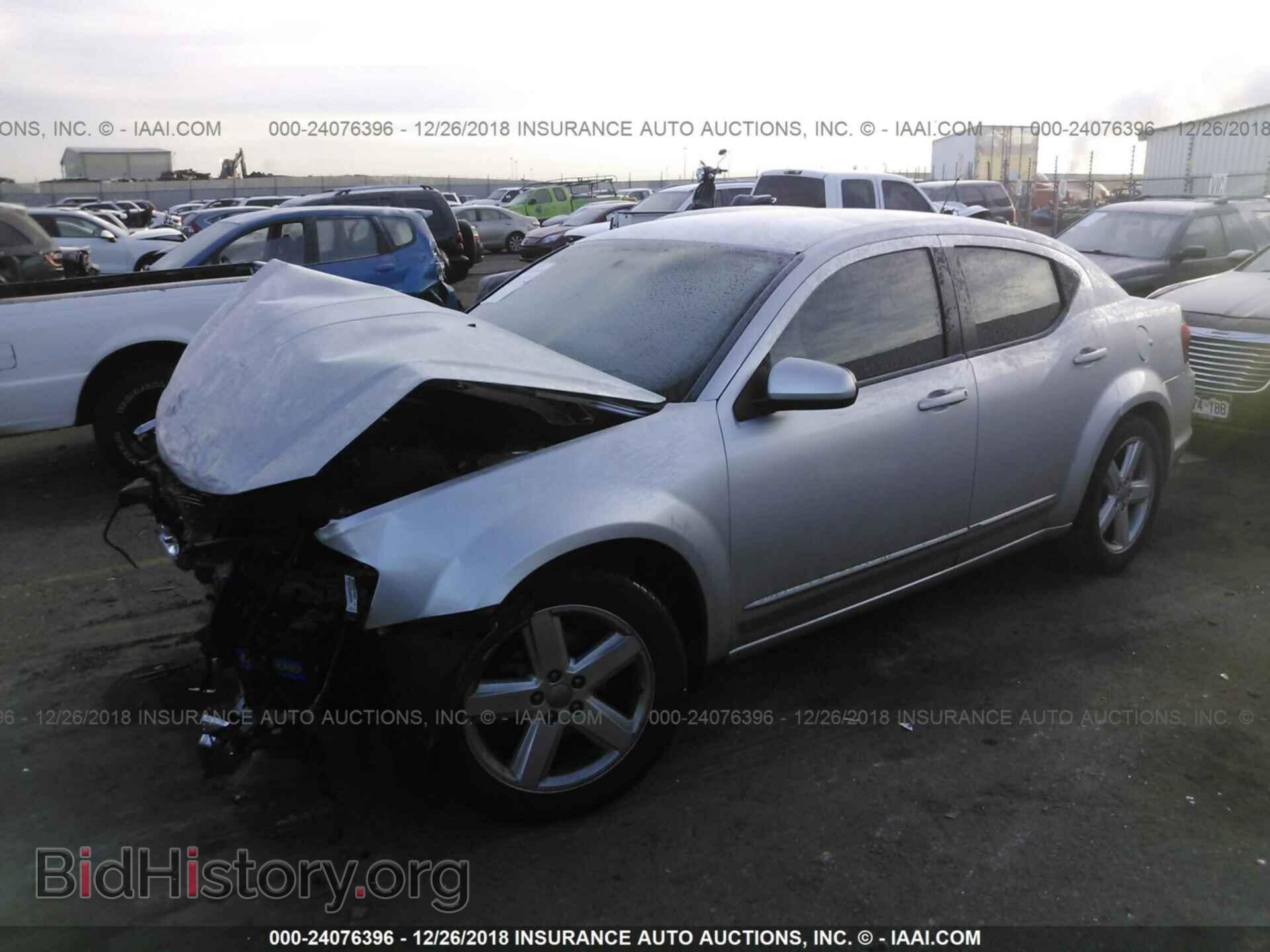 2011 DODGE AVENGER - VIN: 1B3BD1FB2BN557088 - Photo 2