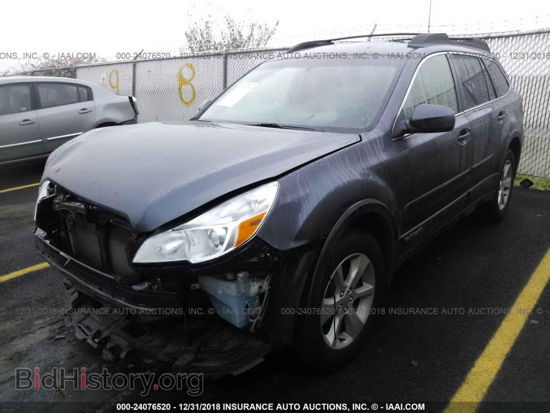 2014 SUBARU OUTBACK - VIN: 4S4BRBCC3E3282636 - Фото 2
