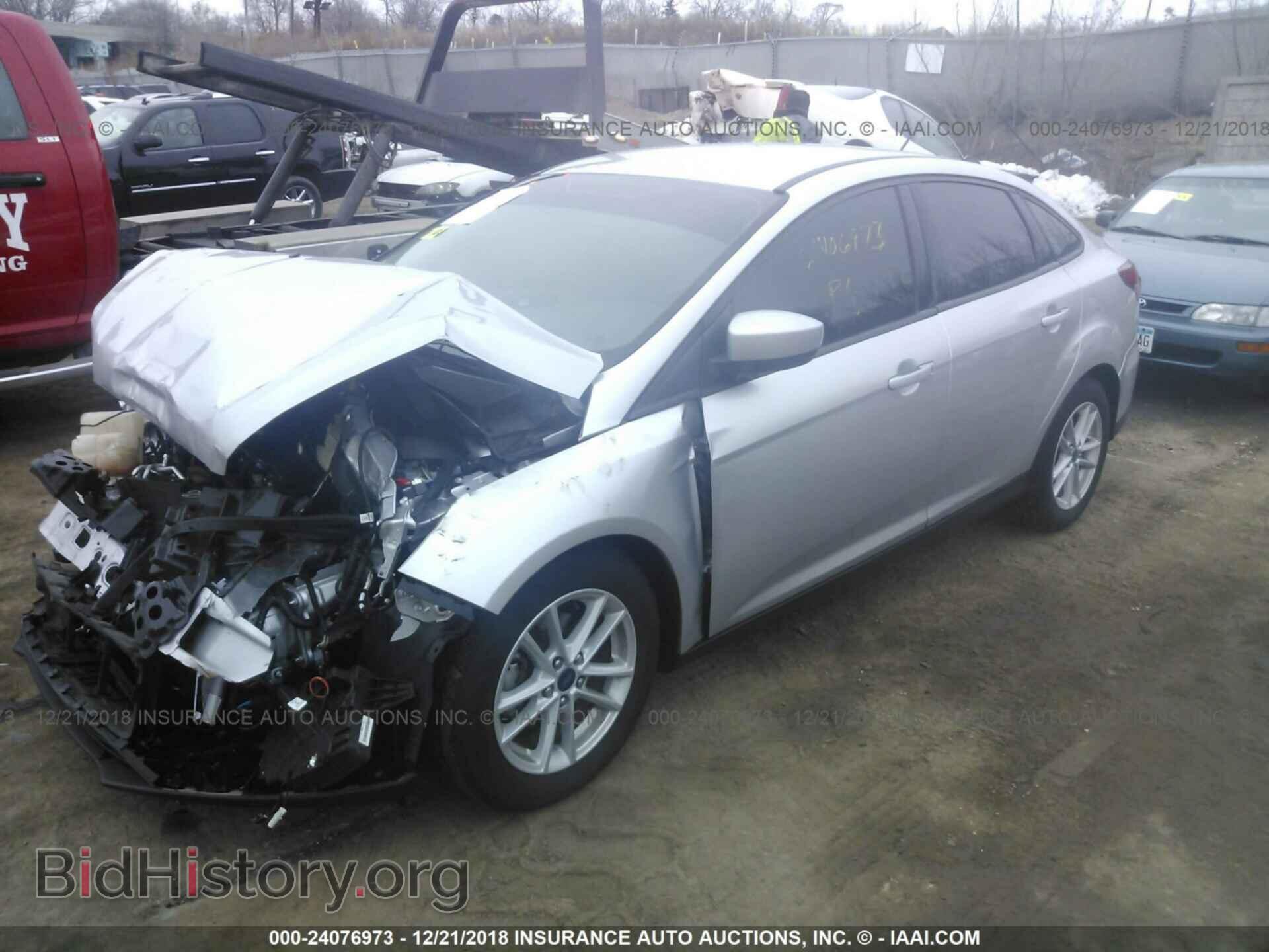 2018 FORD FOCUS - VIN: 1FADP3F22JL230412 - Photo 2