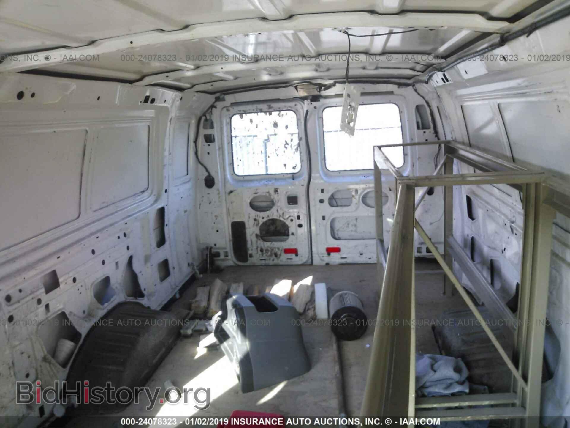 2010 FORD ECONOLINE - VIN: 1FTSS3EL2ADA46642 - Photo 8