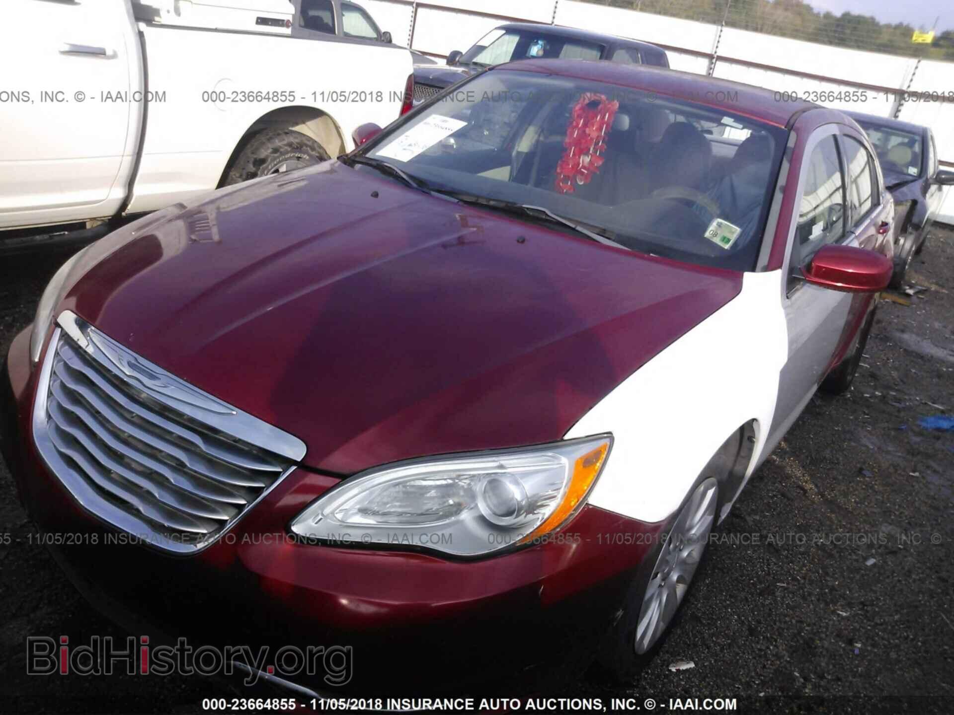 2013 CHRYSLER 200 - VIN: 1C3CCBAG7DN767918 - Photo 2