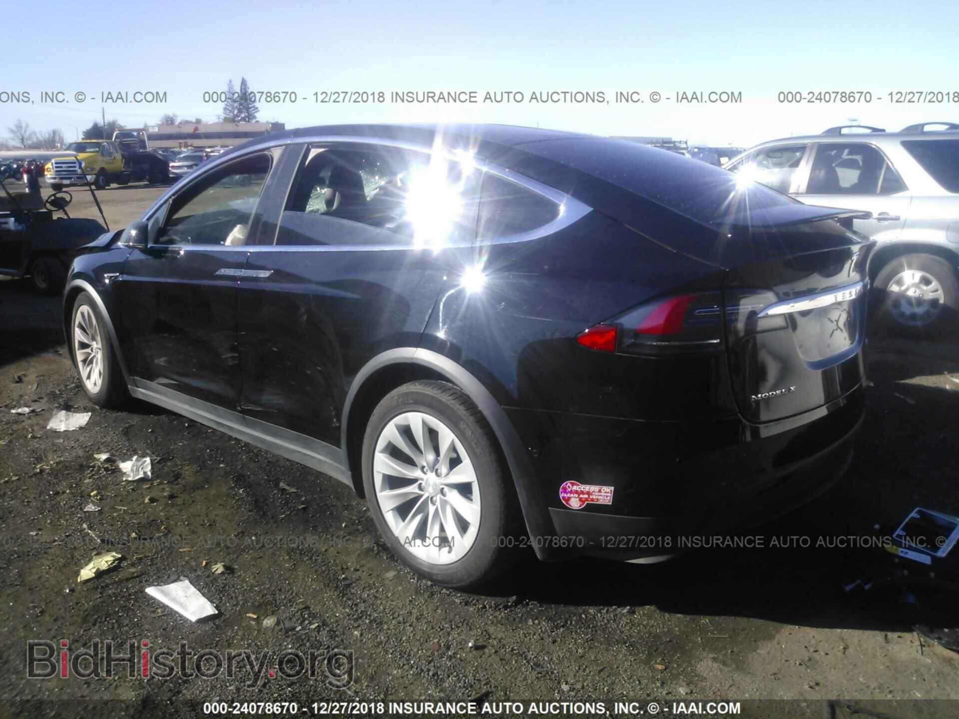 2017 TESLA MODEL X - VIN: 5YJXCAE28HF060191 - Фото 3