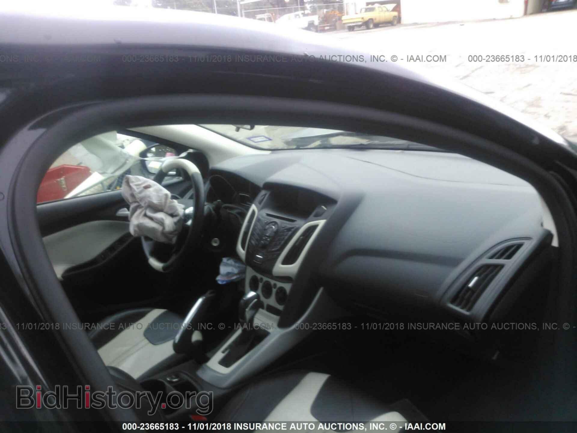 2014 MERCEDES-BENZ E - VIN: WDDHF5KB8EA861009 - Фото 5