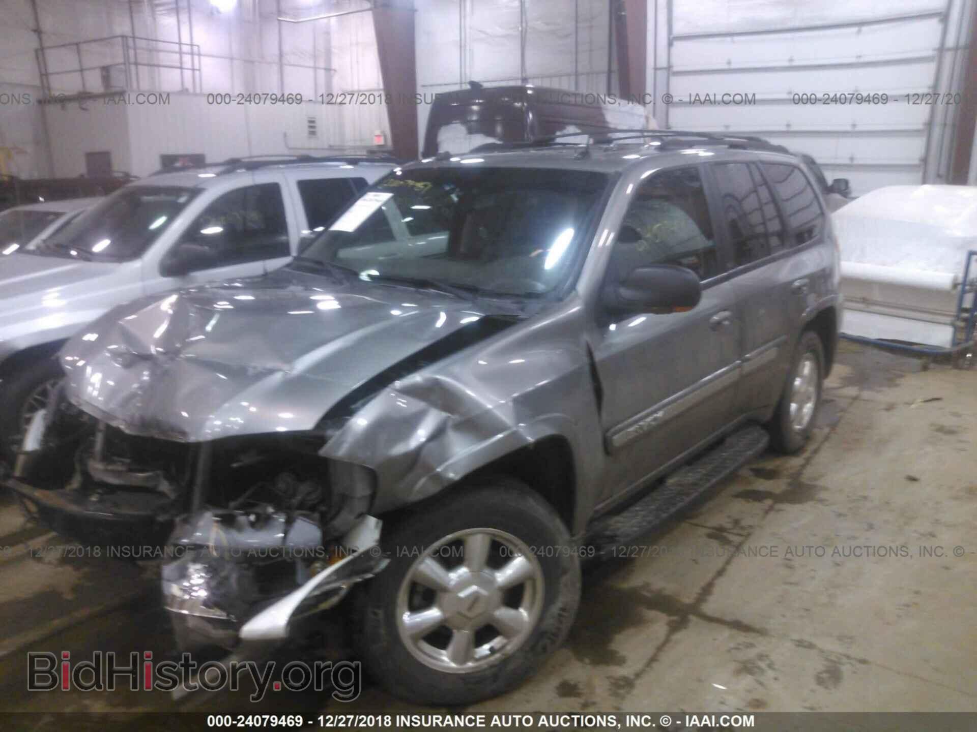 2005 GMC ENVOY - VIN: 1GKDT13S252248164 - Фото 2