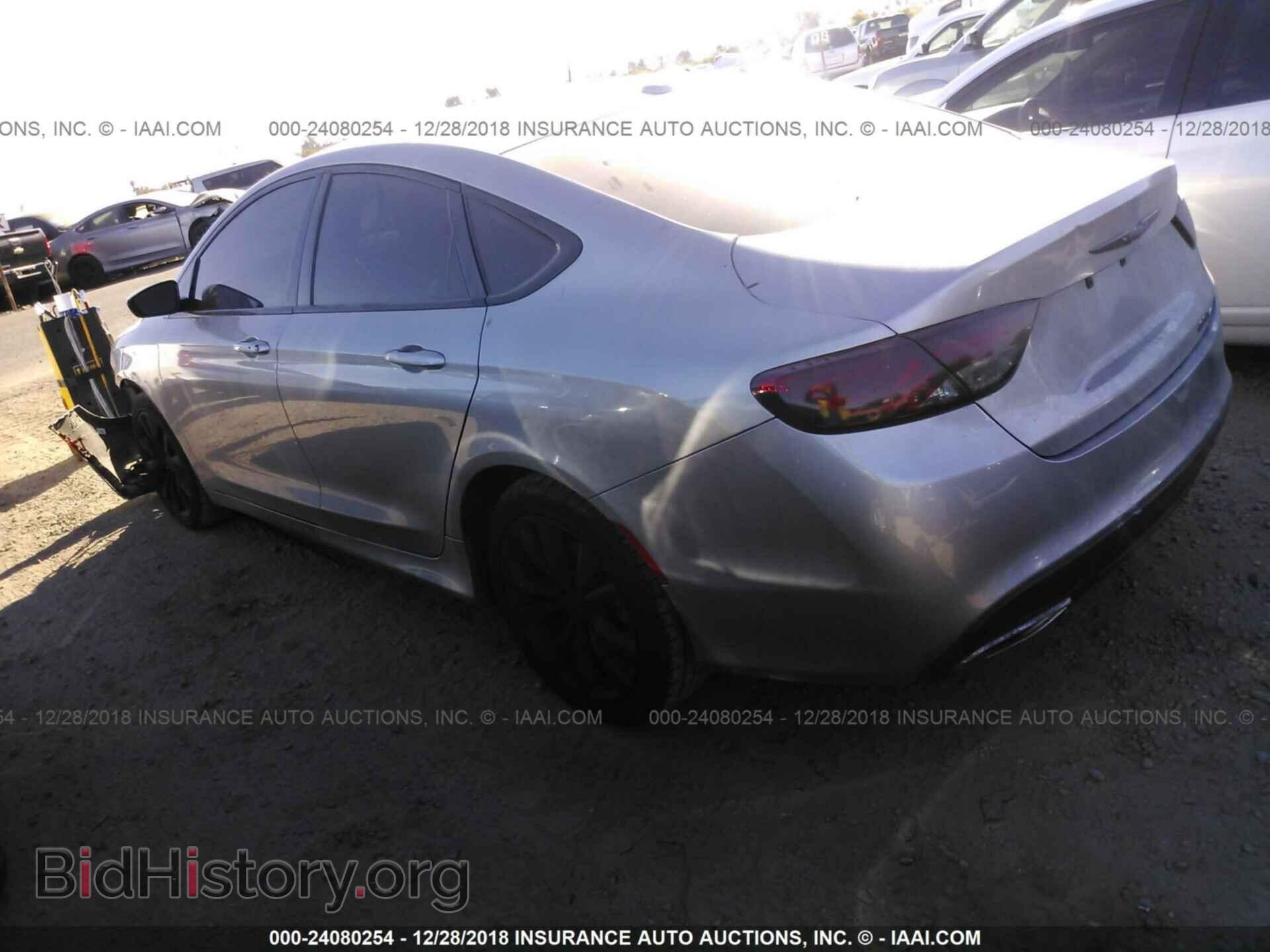 2015 CHRYSLER 200 - VIN: 1C3CCCBB6FN688879 - Фото 3