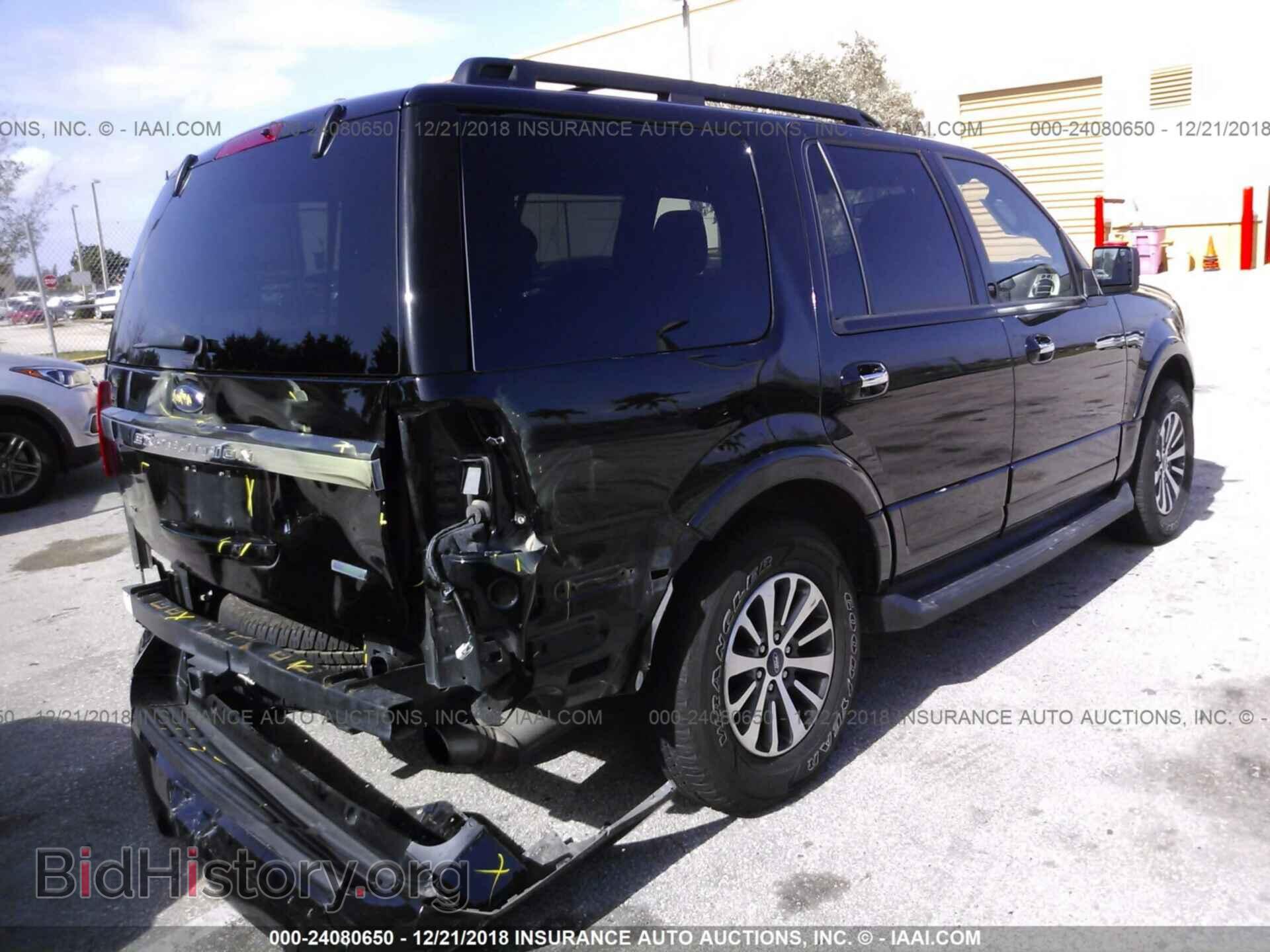 2017 Ford Expedition - VIN: 1FMJU1JTXHEA74835 - Photo 4