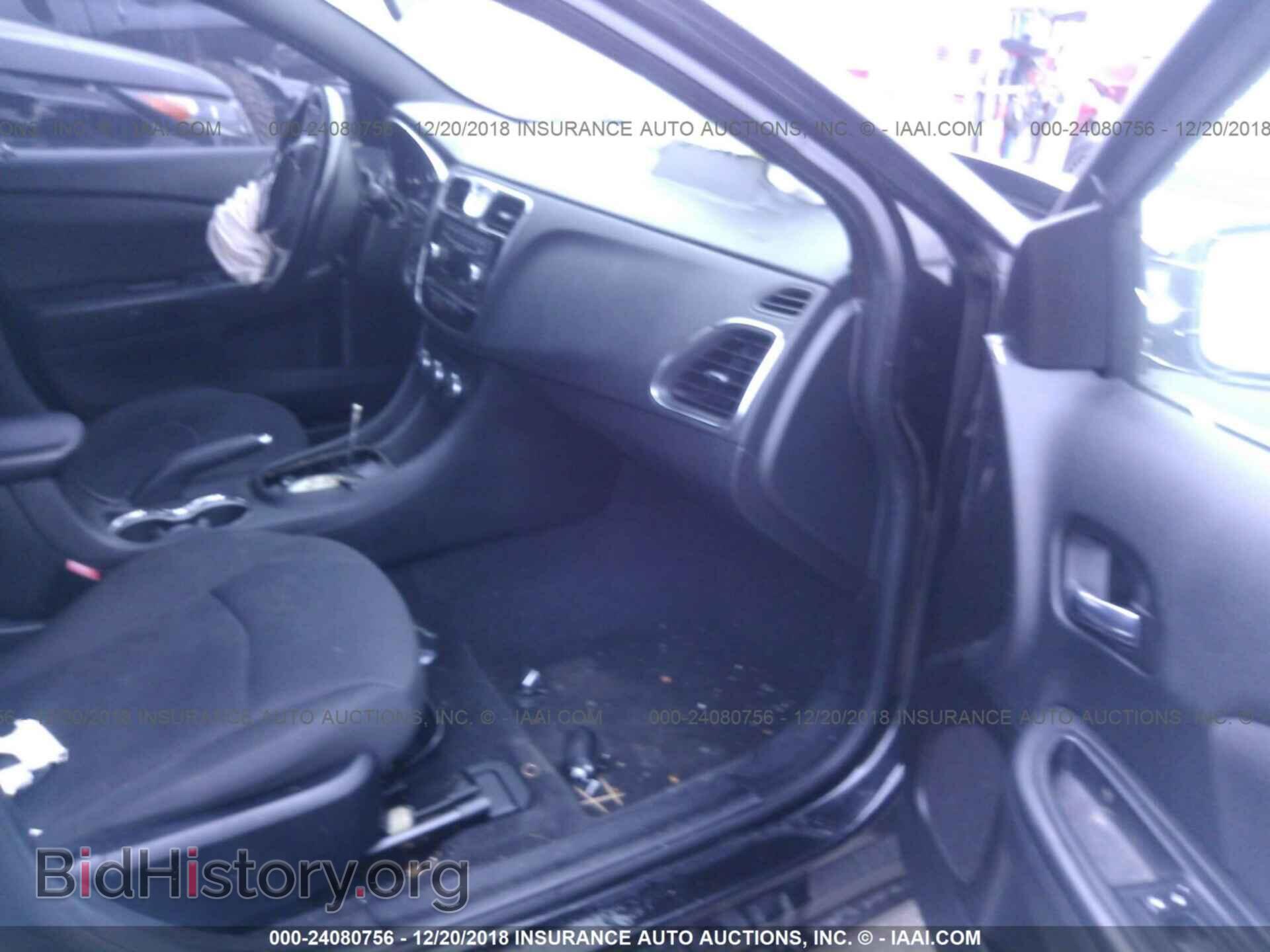 2013 Chrysler 200 - VIN: 1C3CCBBB0DN764541 - Фото 5