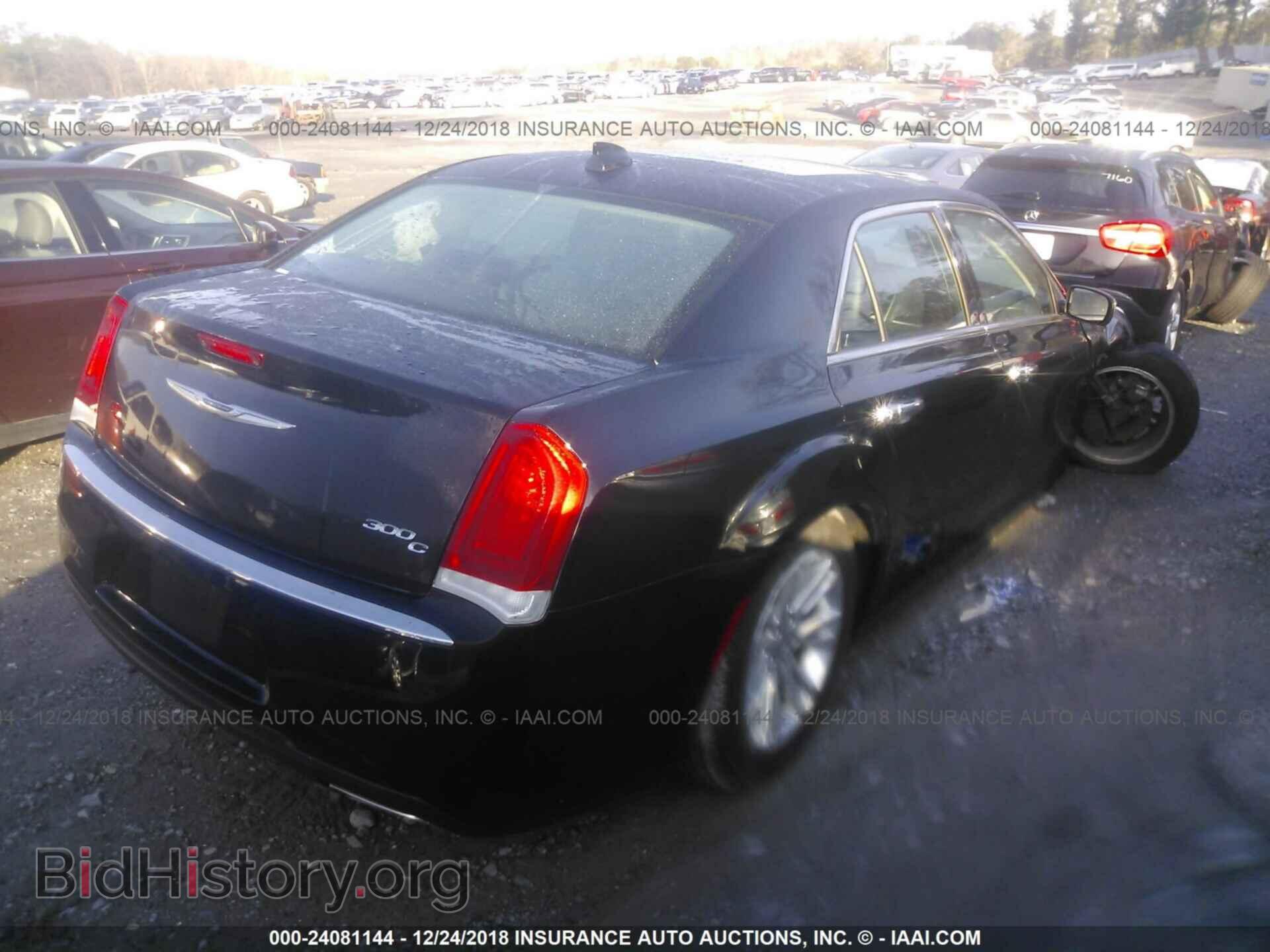 2017 Chrysler 300c - VIN: 2C3CCAEG6HH566448 - Фото 4