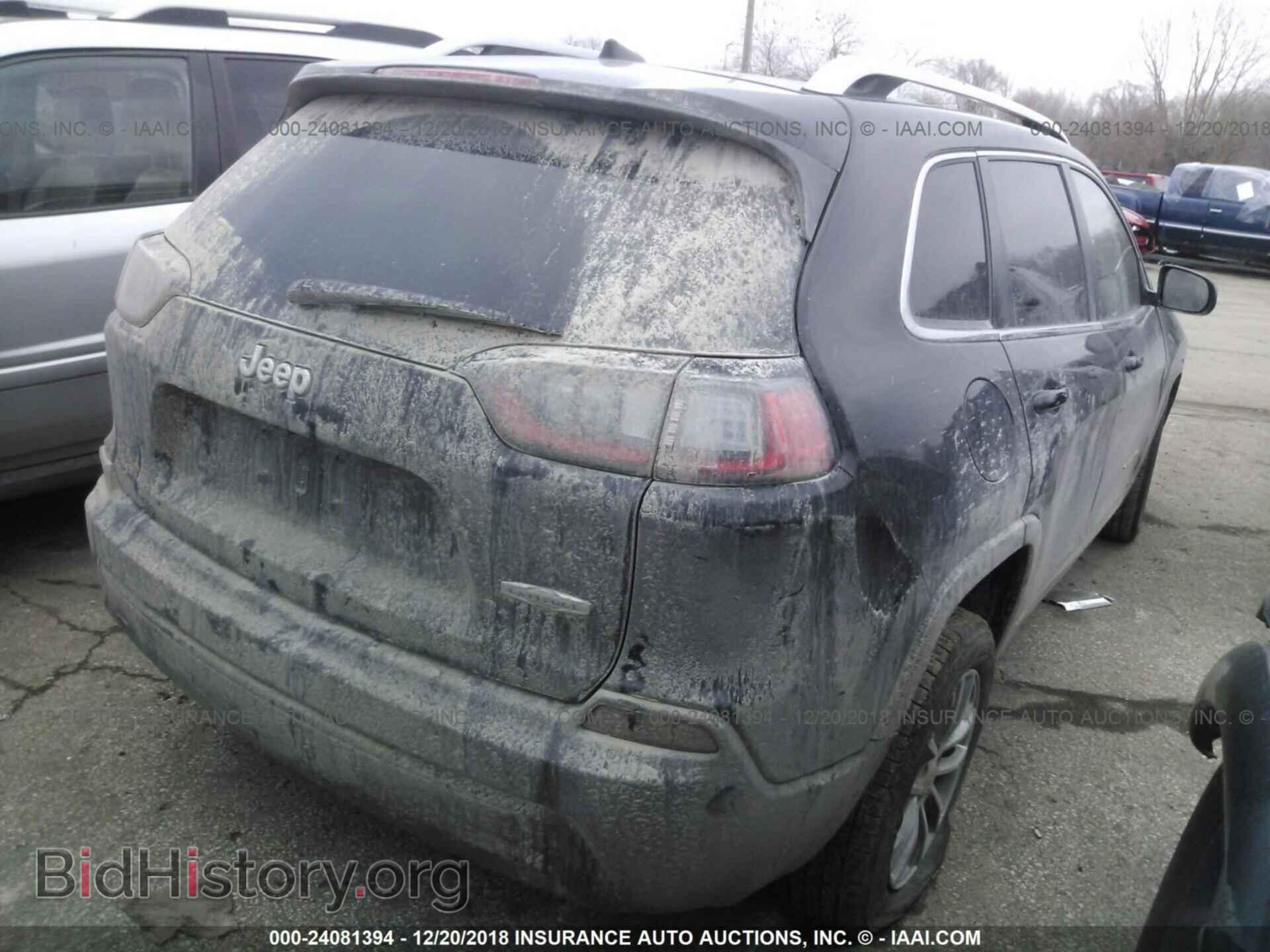 2019 Jeep Cherokee - VIN: 1C4PJLLB8KD154817 - Photo 4